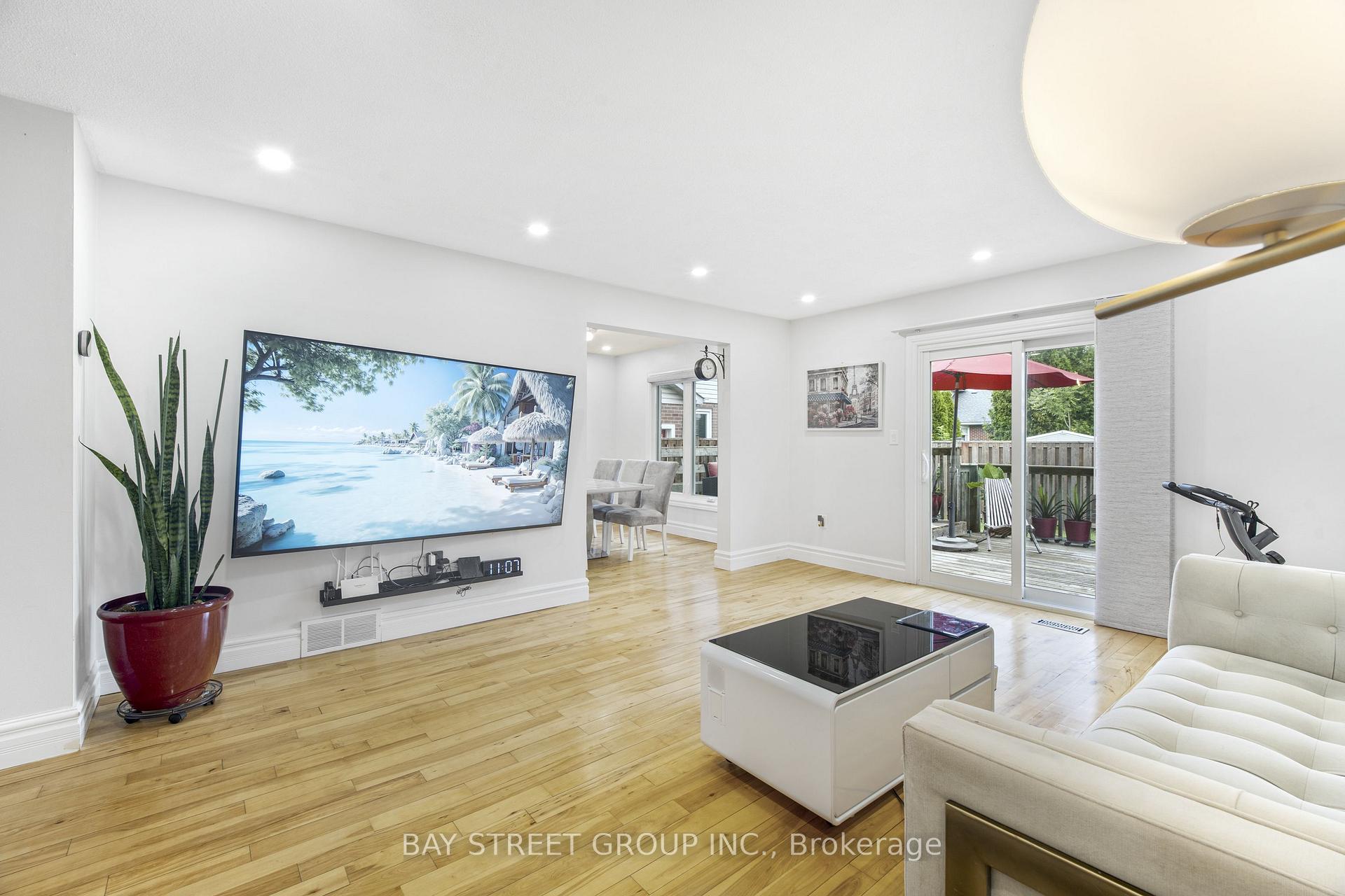 Photo 5 of 11 Coleman Court, Thorold, Confederation Heights — HOMEH