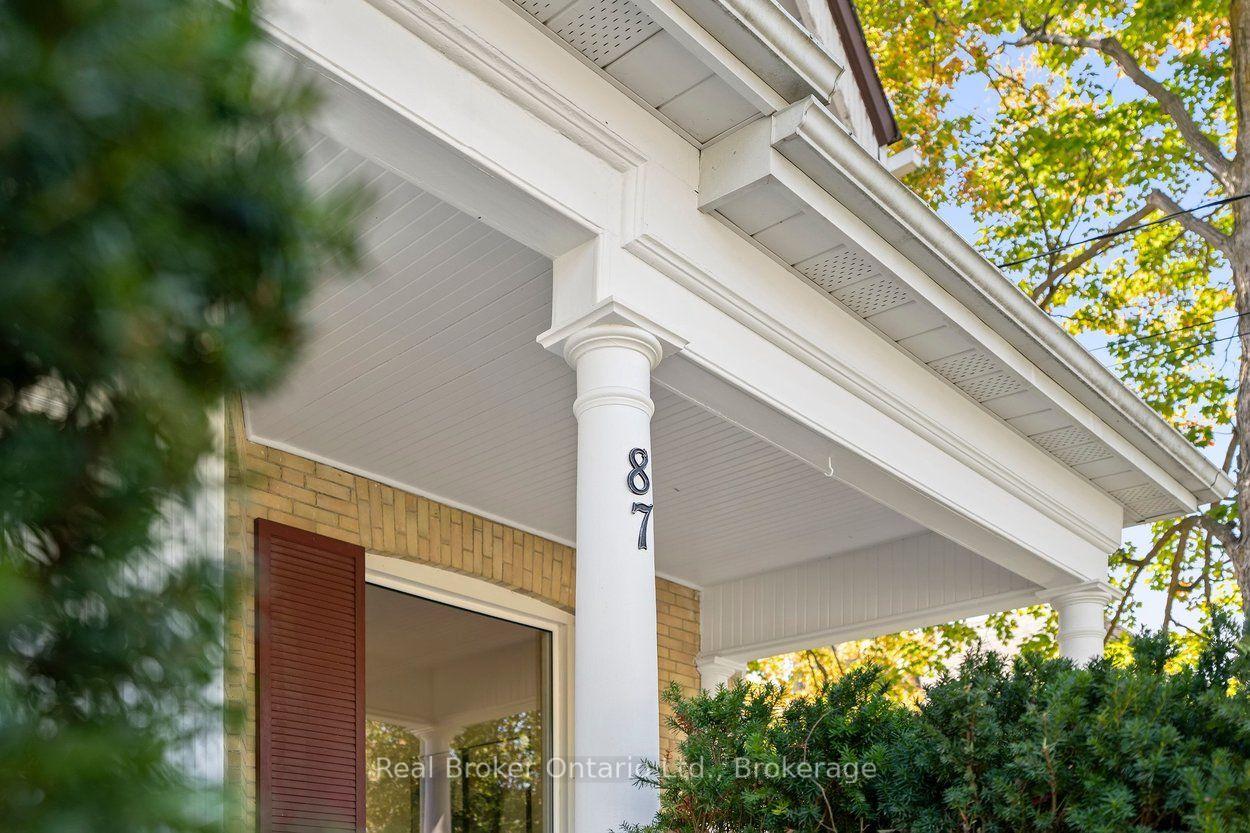 Photo 4 of 87 Bond Street W, Kawartha Lakes, Lindsay — HOMEH