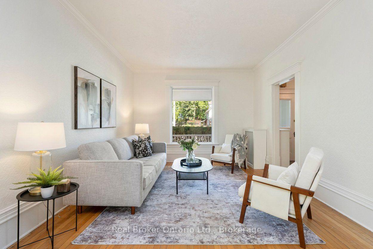 Photo 10 of 87 Bond Street W, Kawartha Lakes, Lindsay — HOMEH