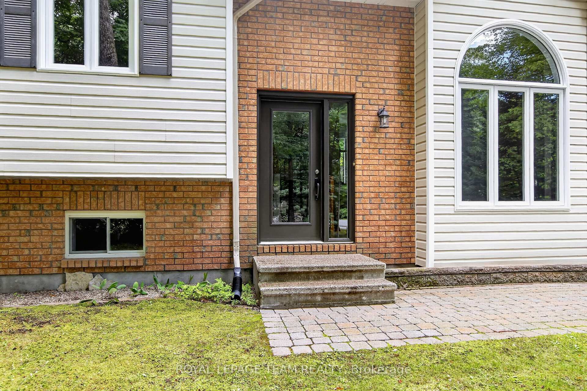 Photo 3 of 126 Mockingbird Lane, Beckwith, Beckwith Twp — HOMEH