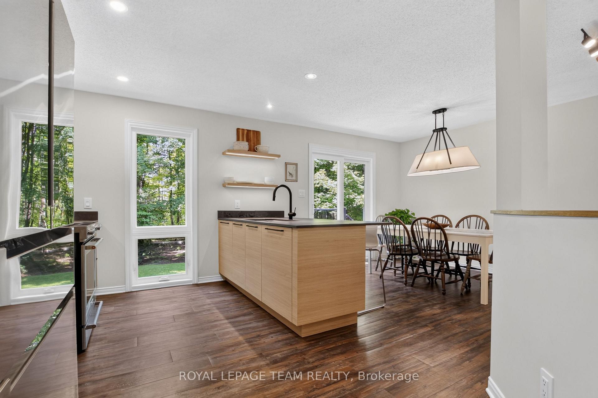 Photo 13 of 126 Mockingbird Lane, Beckwith, Beckwith Twp — HOMEH