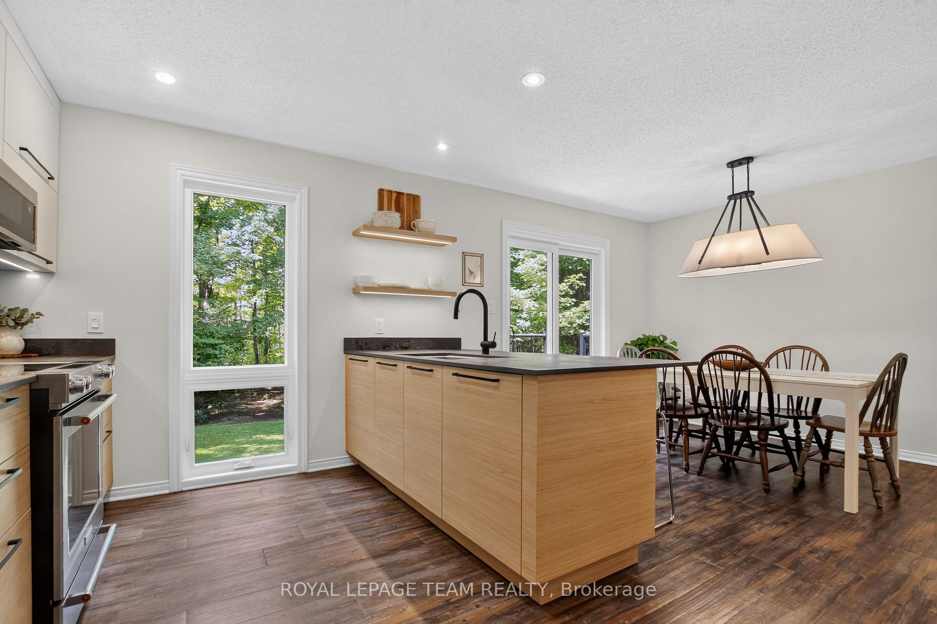Photo 14 of 126 Mockingbird Lane, Beckwith, Beckwith Twp — HOMEH