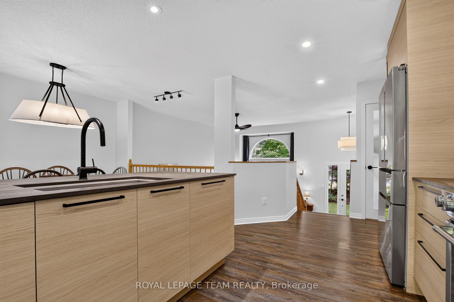 Photo 15 of 126 Mockingbird Lane, Beckwith, Beckwith Twp — HOMEH