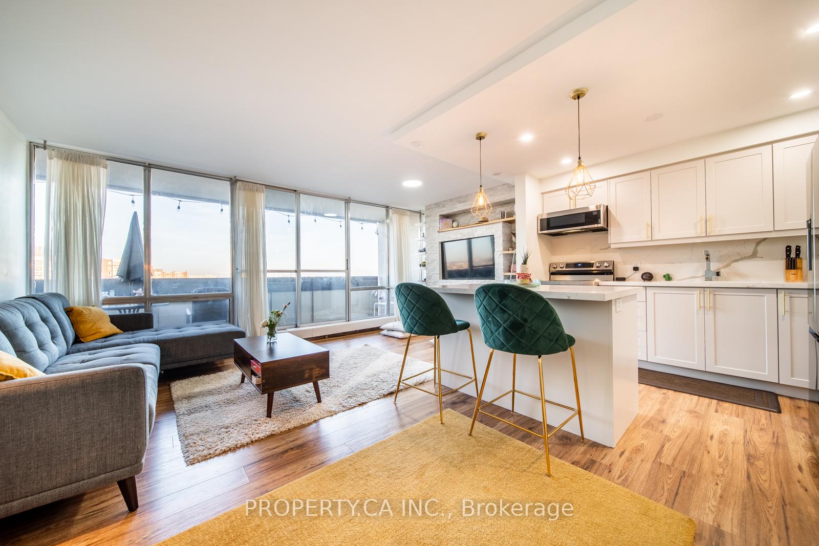 Photo of Unit 1114, 455 Sentinel Road
