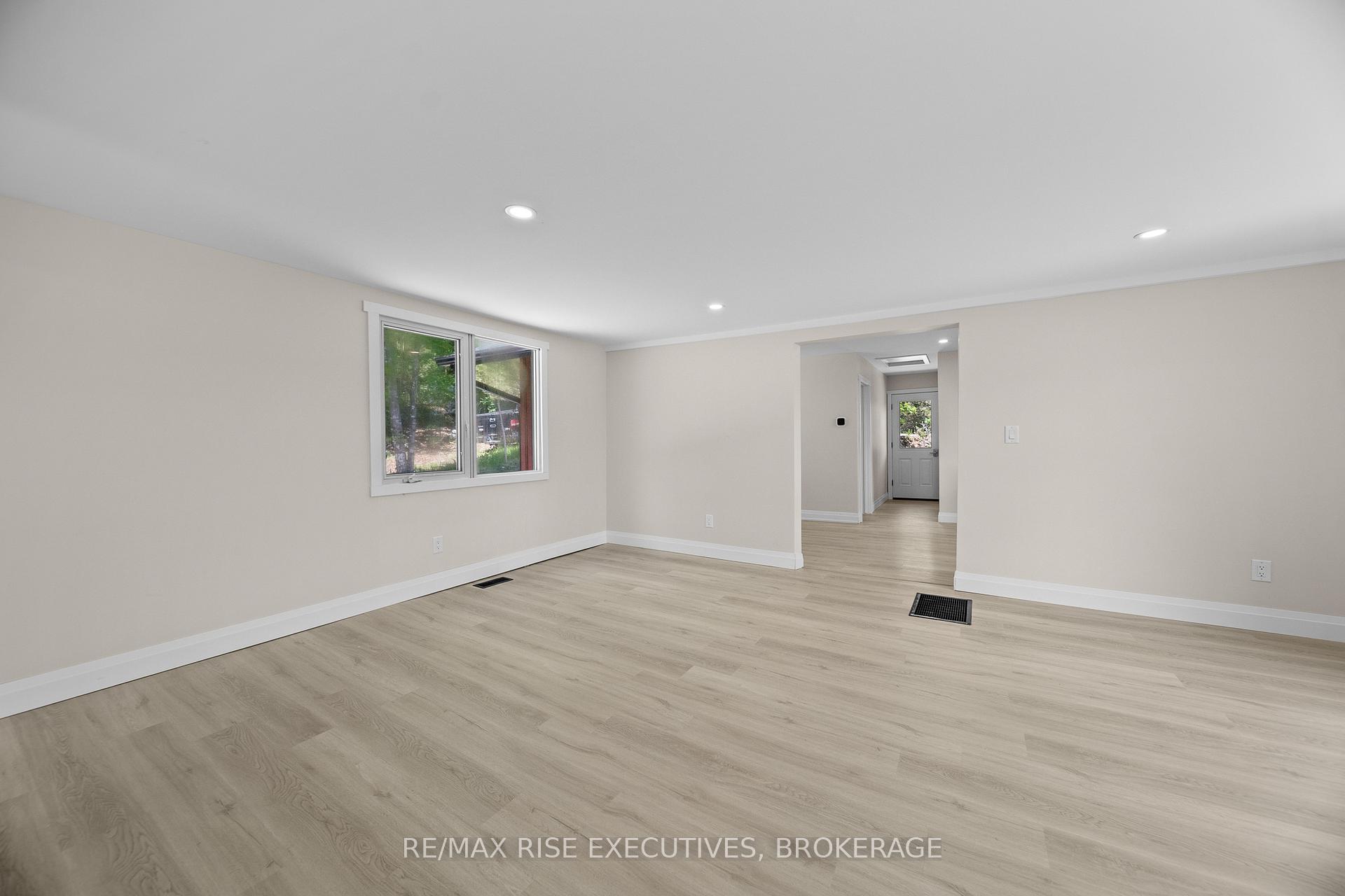 Photo 14 of 1040 Buckhorn Lane, Frontenac, Frontenac South — HOMEH