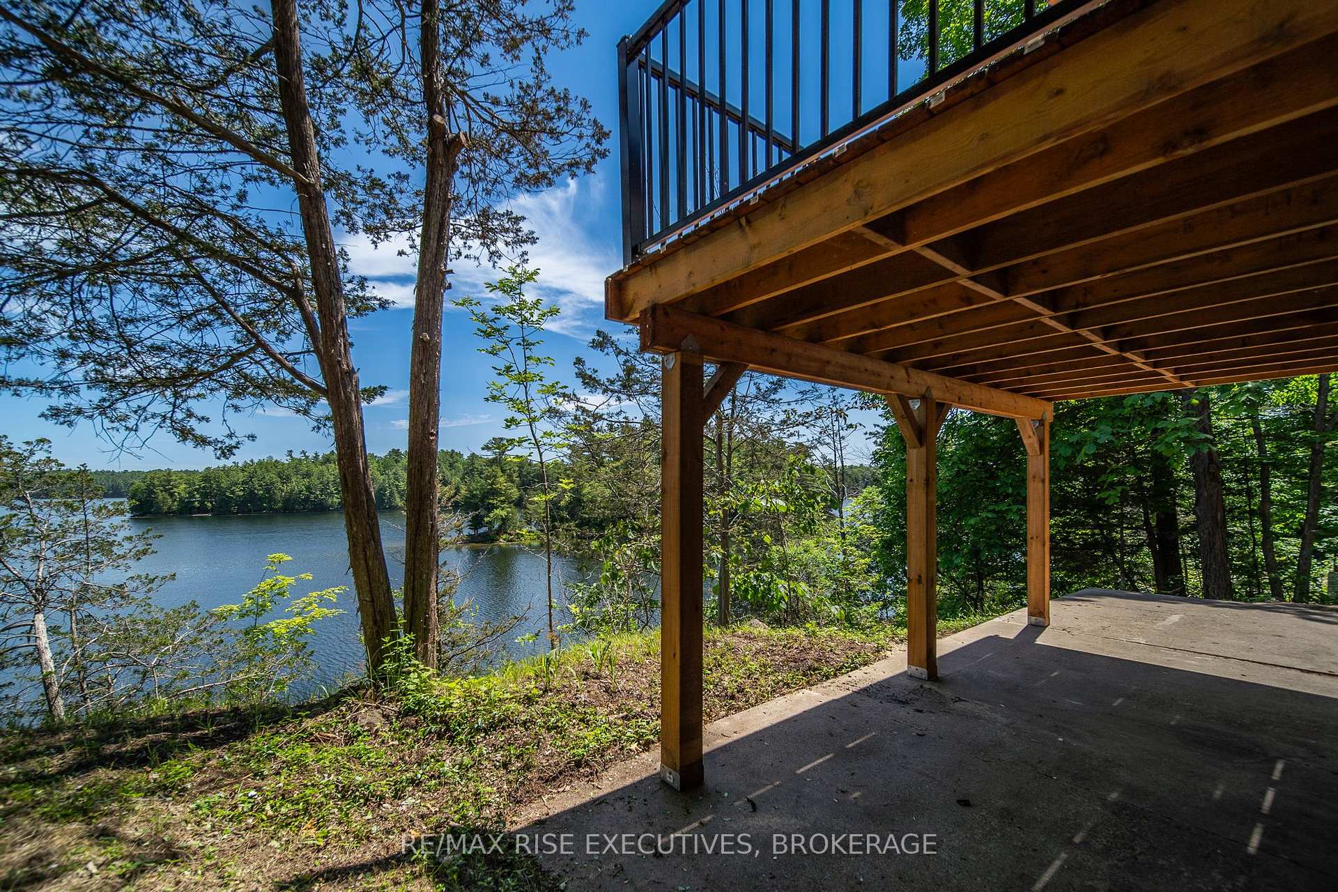 Photo 25 of 1040 Buckhorn Lane, Frontenac, Frontenac South — HOMEH