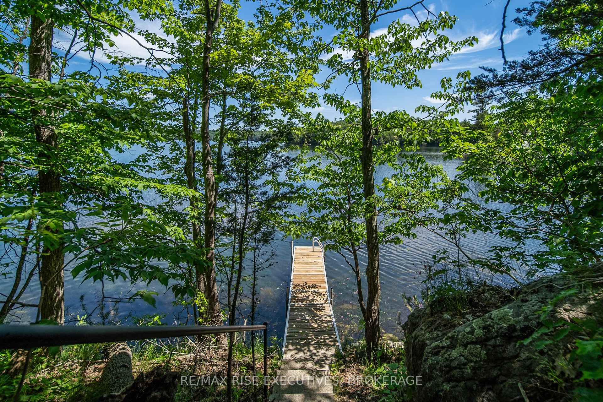 Photo 38 of 1040 Buckhorn Lane, Frontenac, Frontenac South — HOMEH