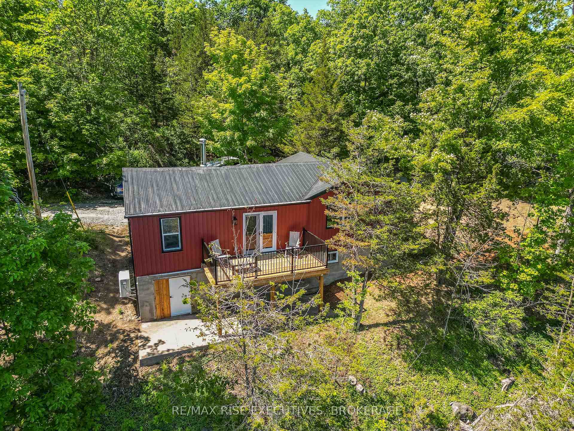 Photo 41 of 1040 Buckhorn Lane, Frontenac, Frontenac South — HOMEH