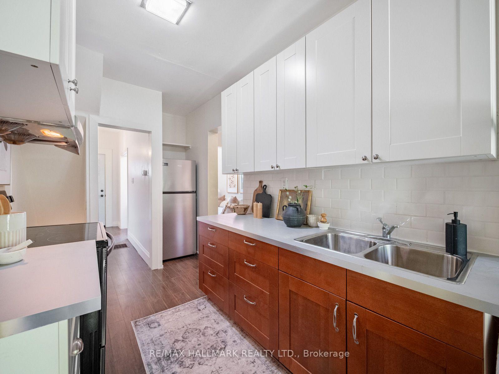 Photo 17 of 146 Jones Avenue, Toronto, South Riverdale — HOMEH