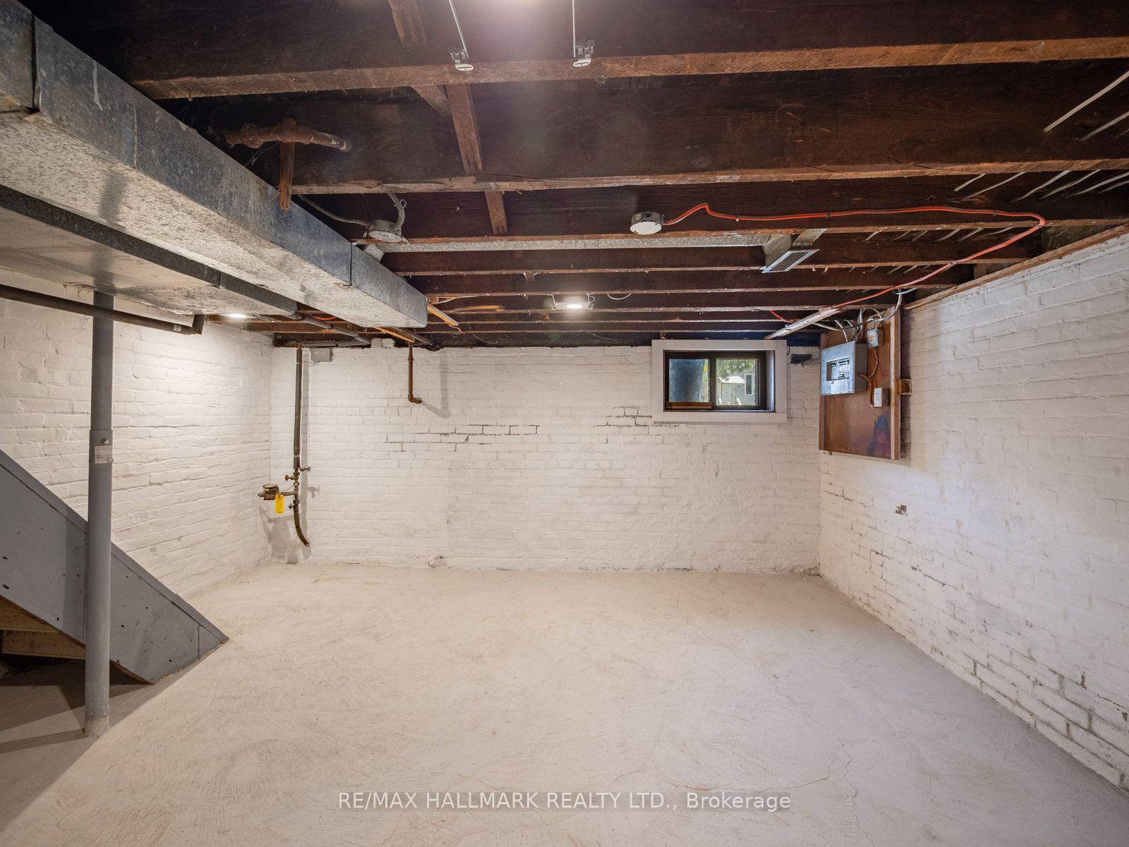 Photo 32 of 146 Jones Avenue, Toronto, South Riverdale — HOMEH