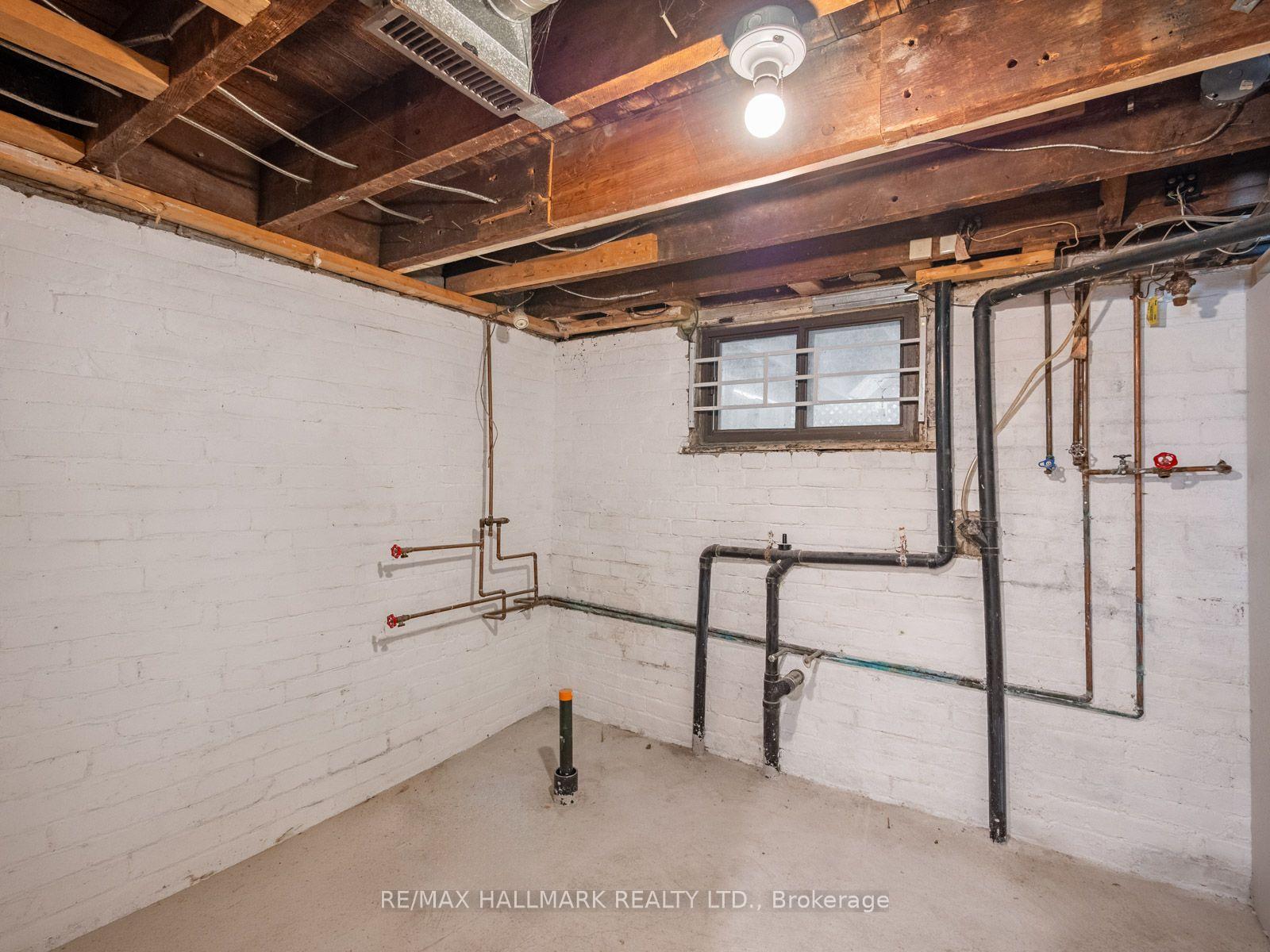 Photo 33 of 146 Jones Avenue, Toronto, South Riverdale — HOMEH