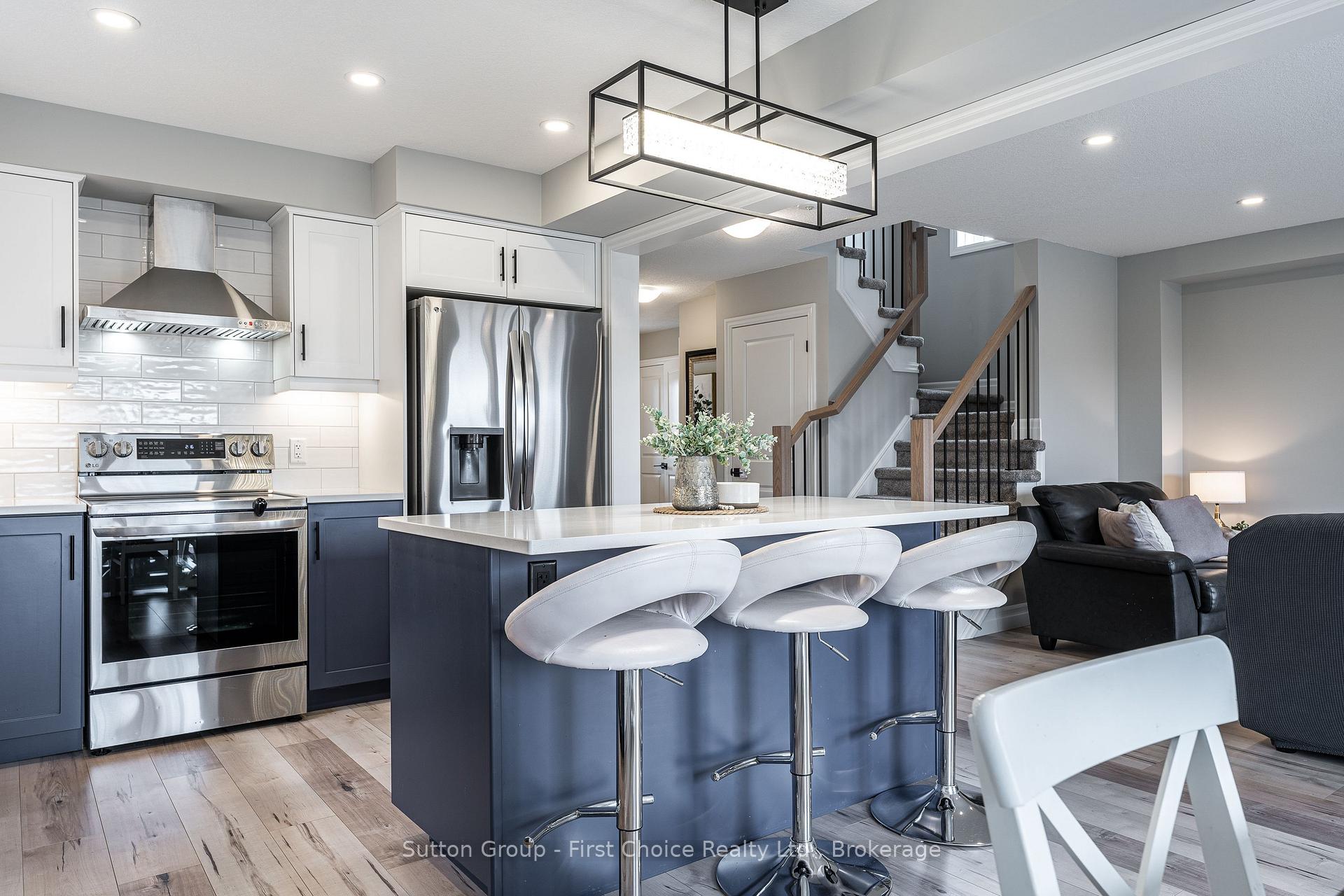 Photo 18 of 236 Bradshaw Drive, Stratford — HOMEH