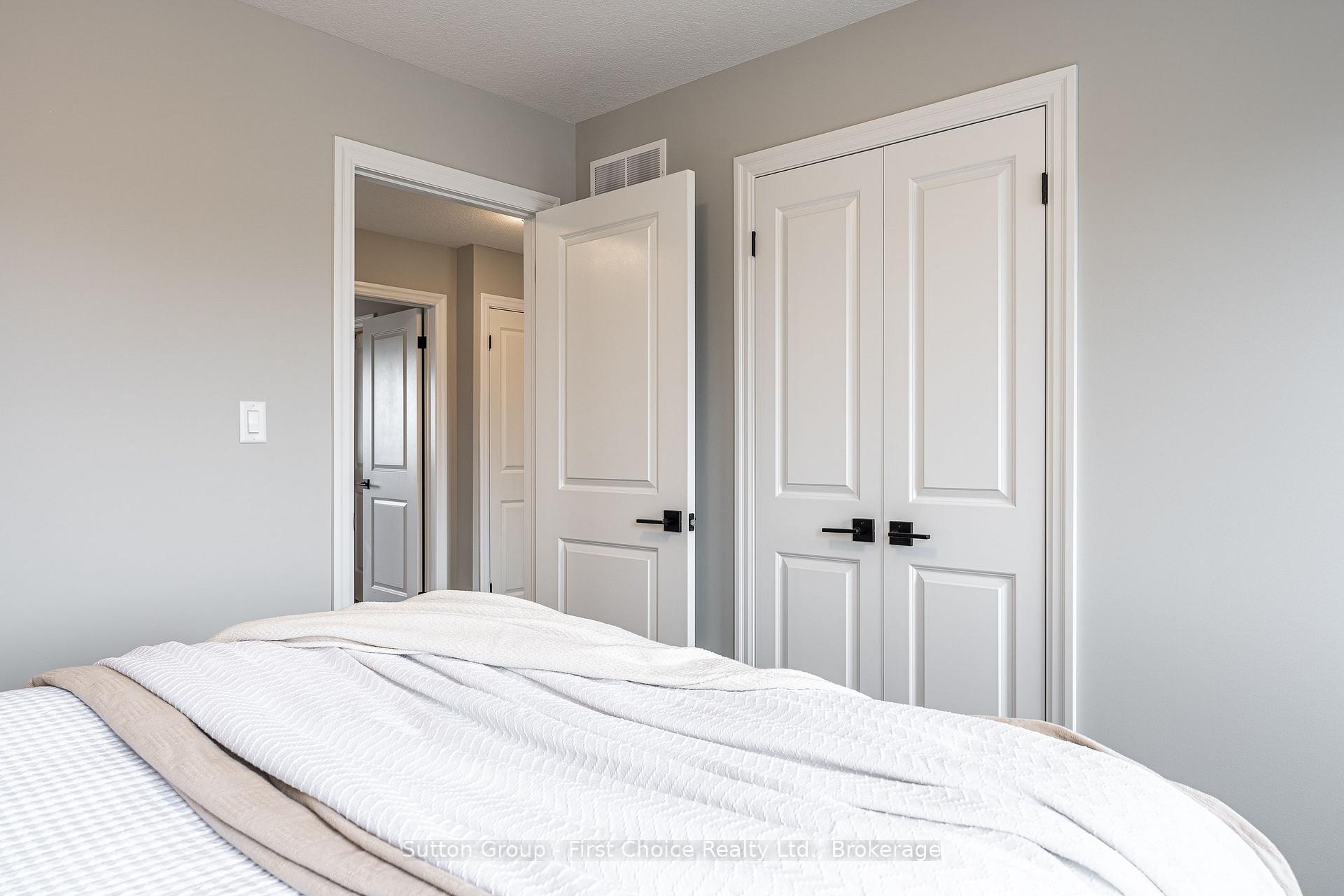 Photo 26 of 236 Bradshaw Drive, Stratford — HOMEH