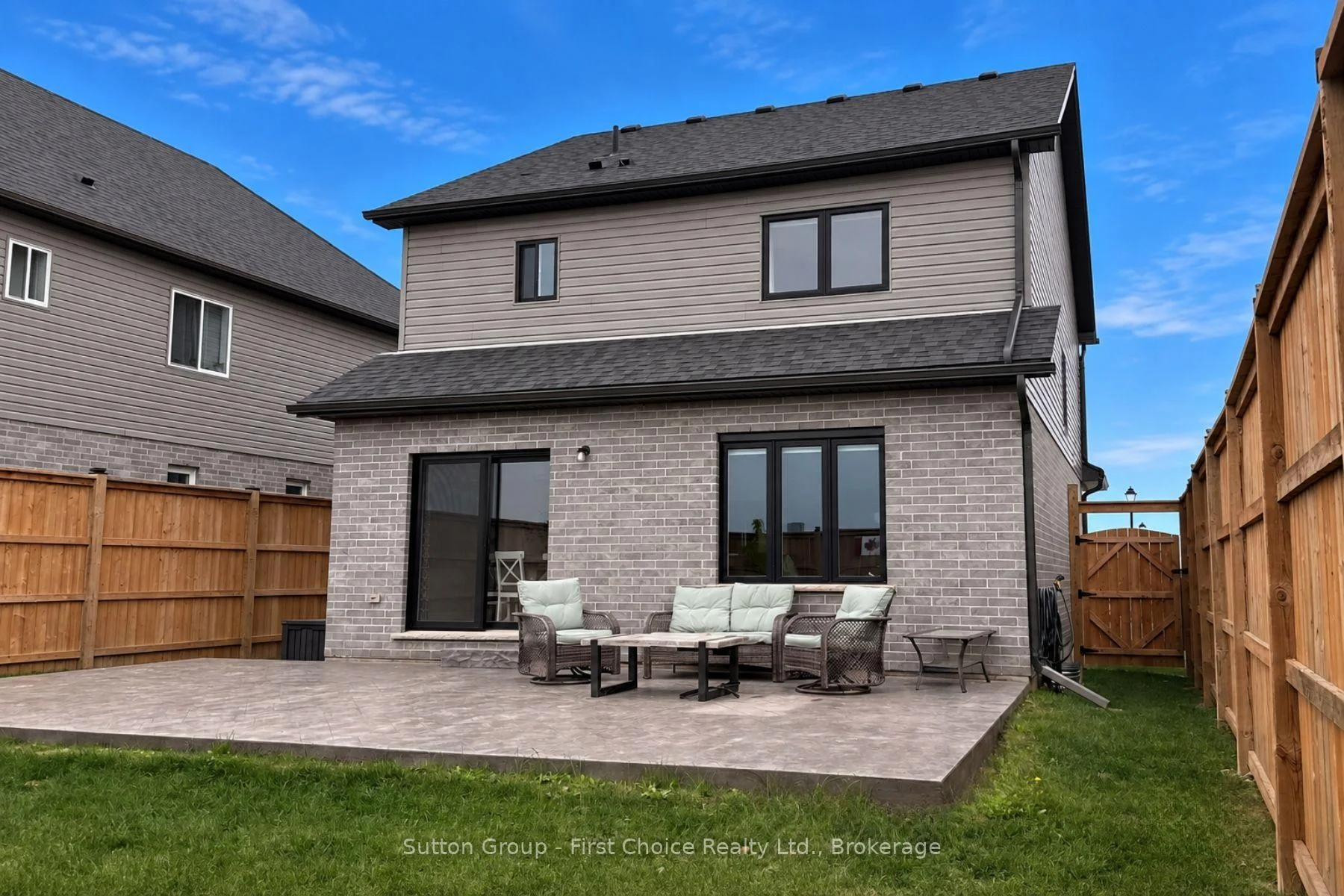 Photo 48 of 236 Bradshaw Drive, Stratford — HOMEH