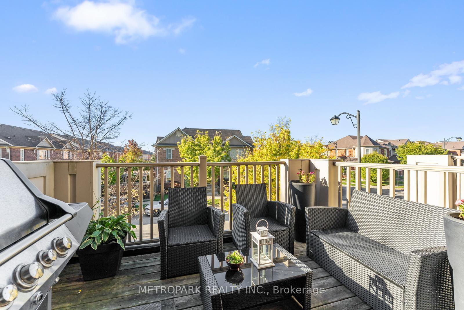 Photo 35 of 38 Gleave Terrace, Milton, Harrison — HOMEH