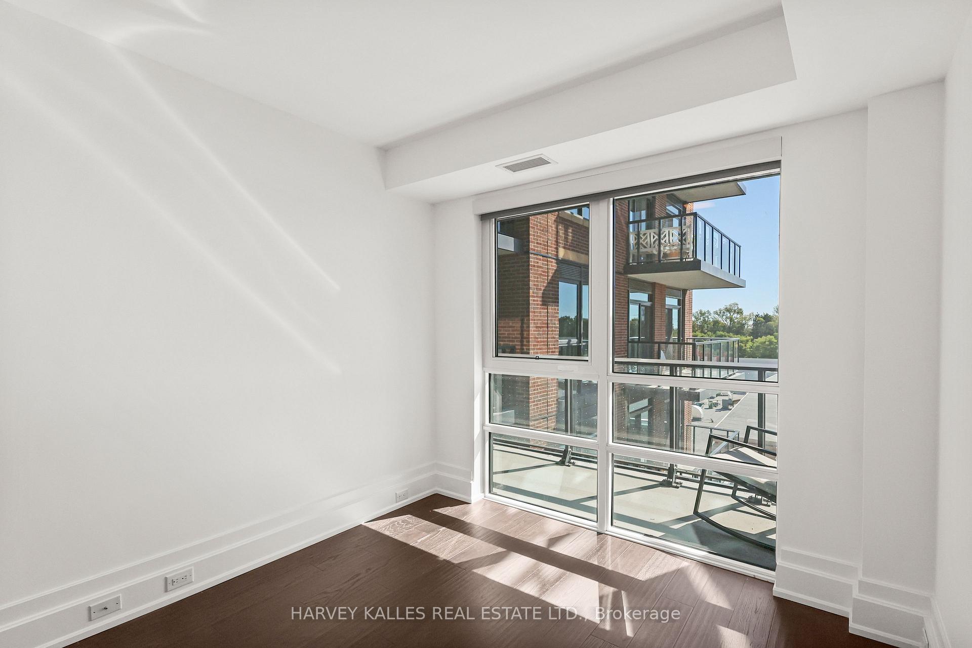 Photo 7 of Unit 401, 3 Southvale Drive, Toronto, Leaside — HOMEH