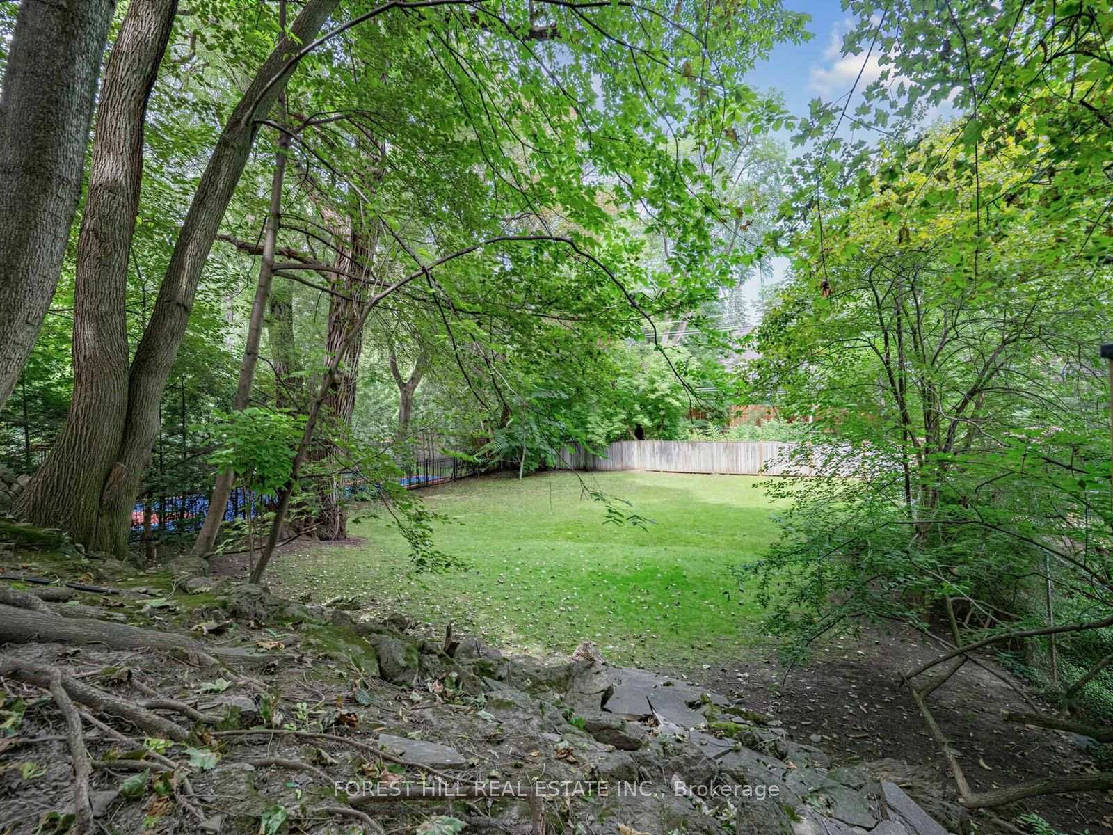Photo 37 of 9 Ormsby Crescent, Toronto, Forest Hill South — HOMEH