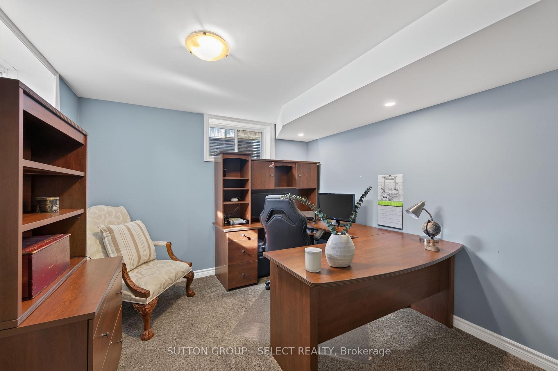 Photo 30 of 3 Fieldstone Crescent N, Middlesex Centre, Komoka — HOMEH