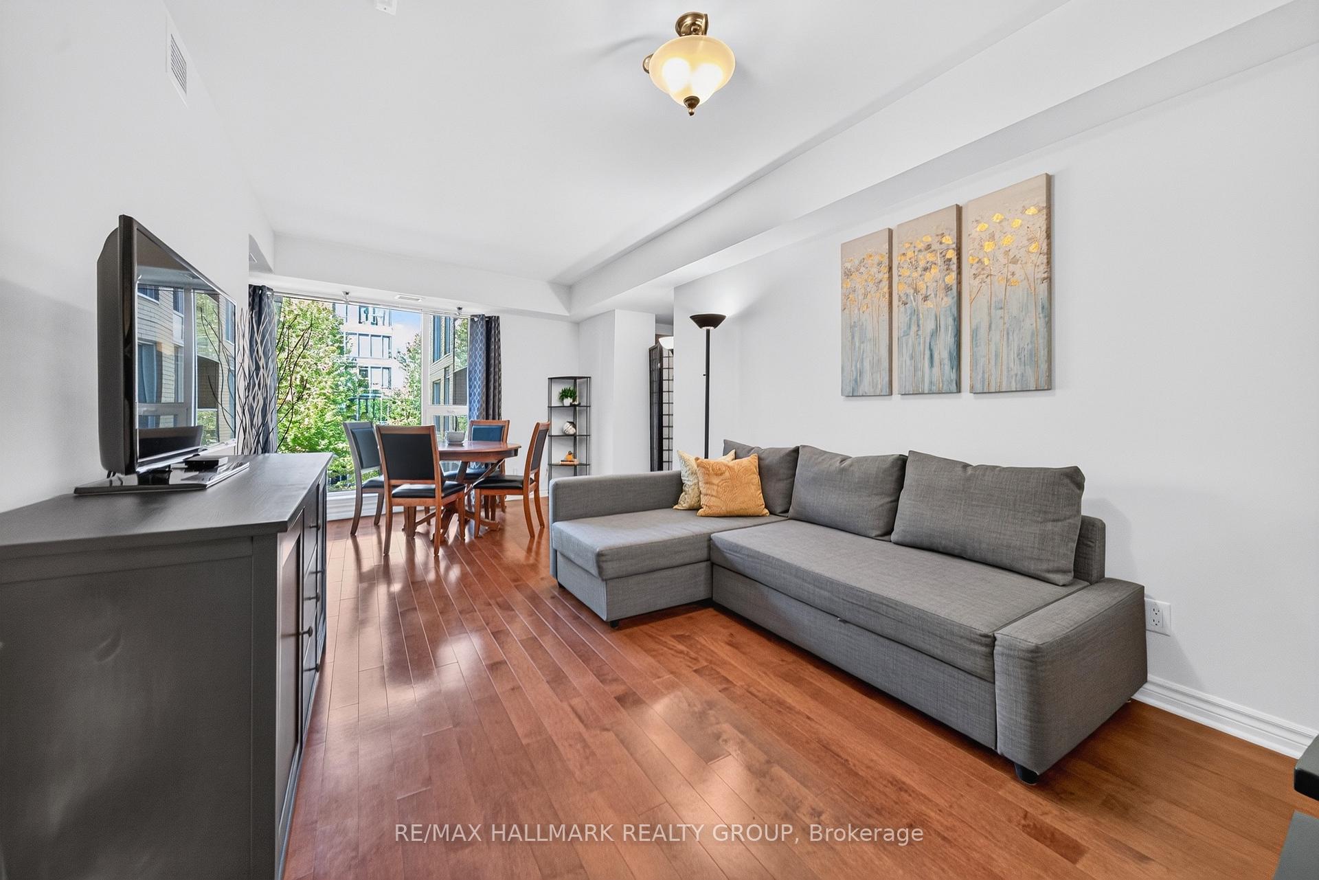 Photo 7 of Unit 320, 250 Lett Street, Ottawa, West Centre Town — HOMEH