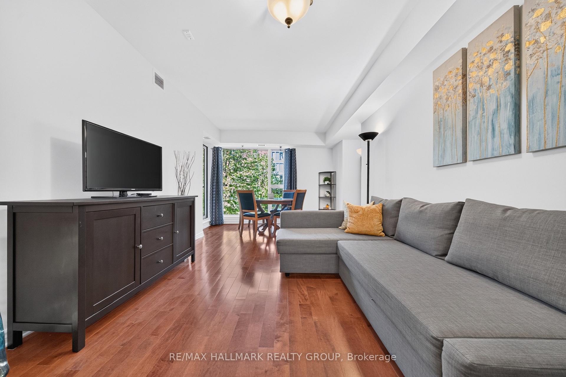 Photo 9 of Unit 320, 250 Lett Street, Ottawa, West Centre Town — HOMEH