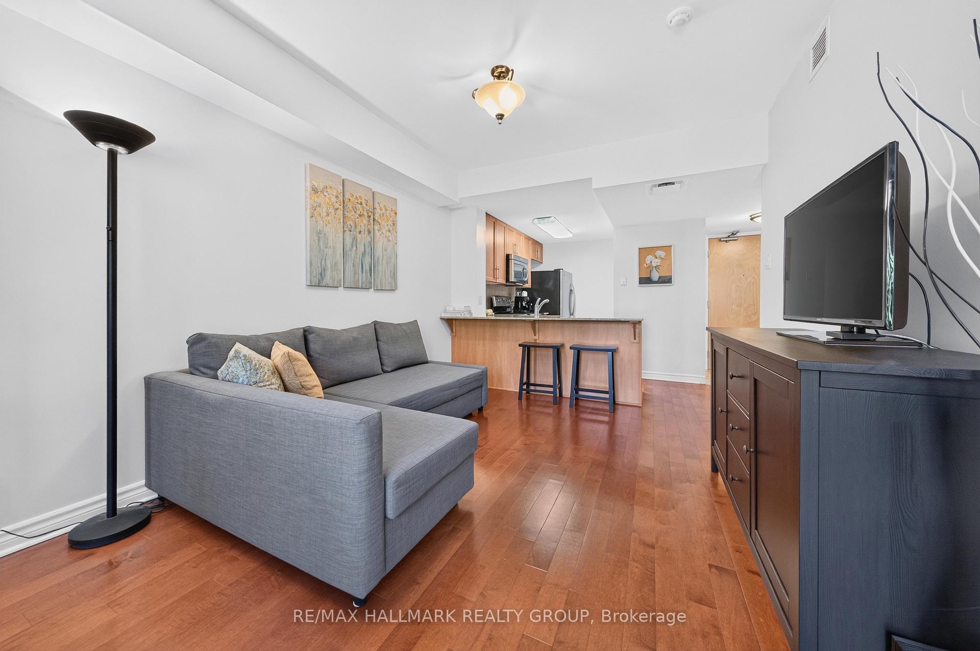 Photo 10 of Unit 320, 250 Lett Street, Ottawa, West Centre Town — HOMEH