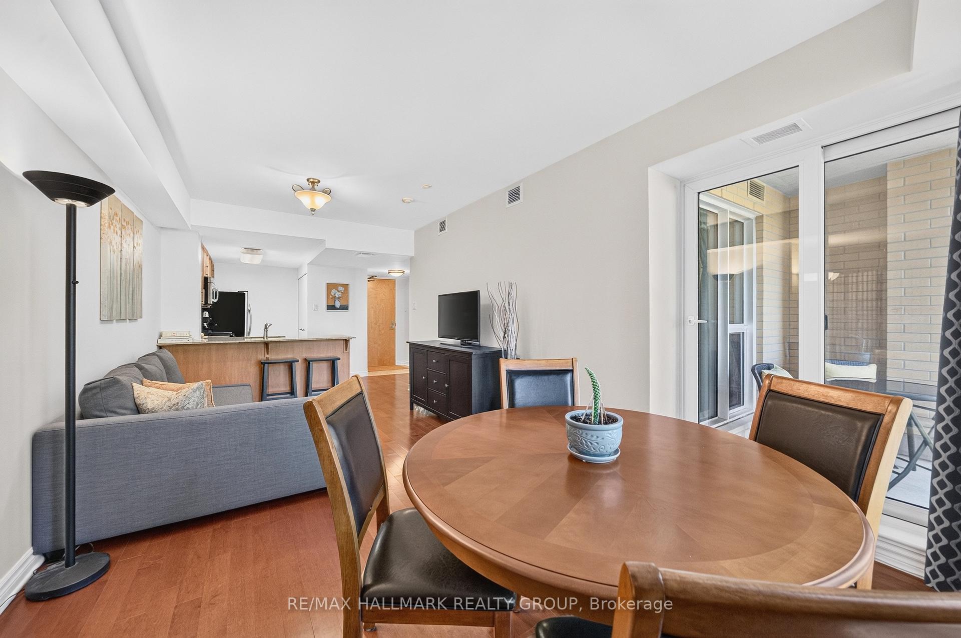 Photo 13 of Unit 320, 250 Lett Street, Ottawa, West Centre Town — HOMEH