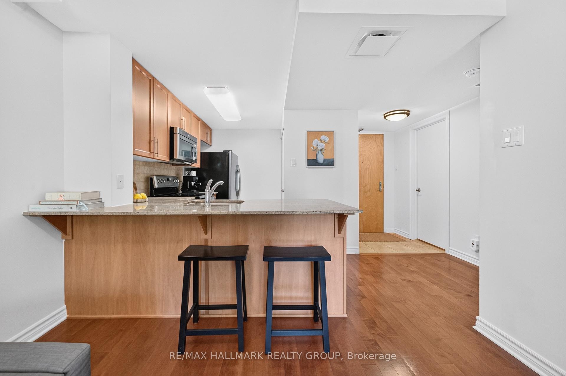 Photo 15 of Unit 320, 250 Lett Street, Ottawa, West Centre Town — HOMEH
