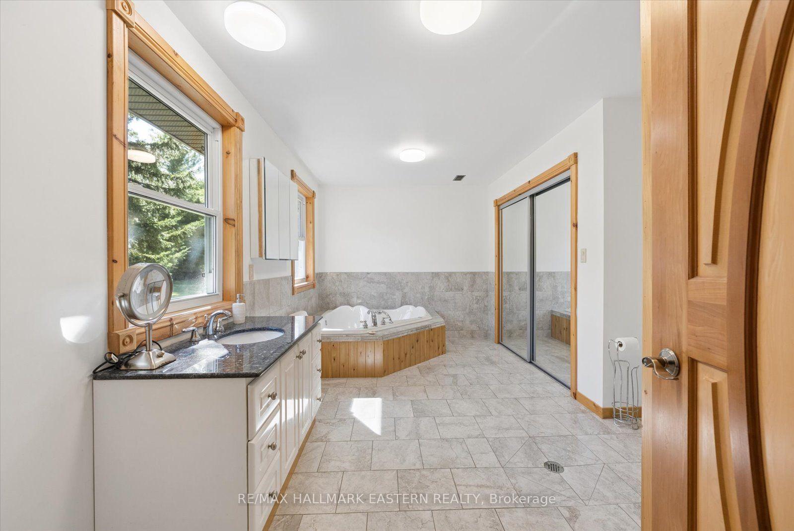 Photo 19 of 778 Eighth Line Road S, Douro-Dummer — HOMEH