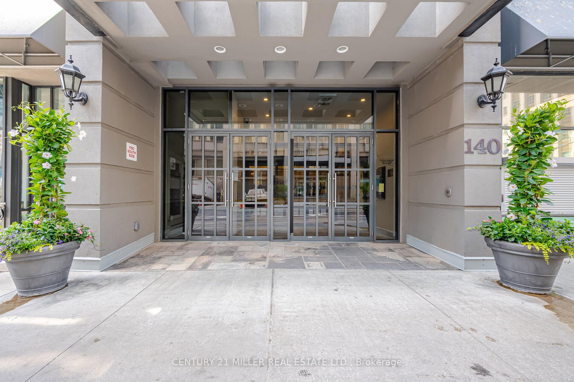 Photo 2 of Unit 12, 140 Simcoe Street, Toronto, Waterfront Communities — HOMEH