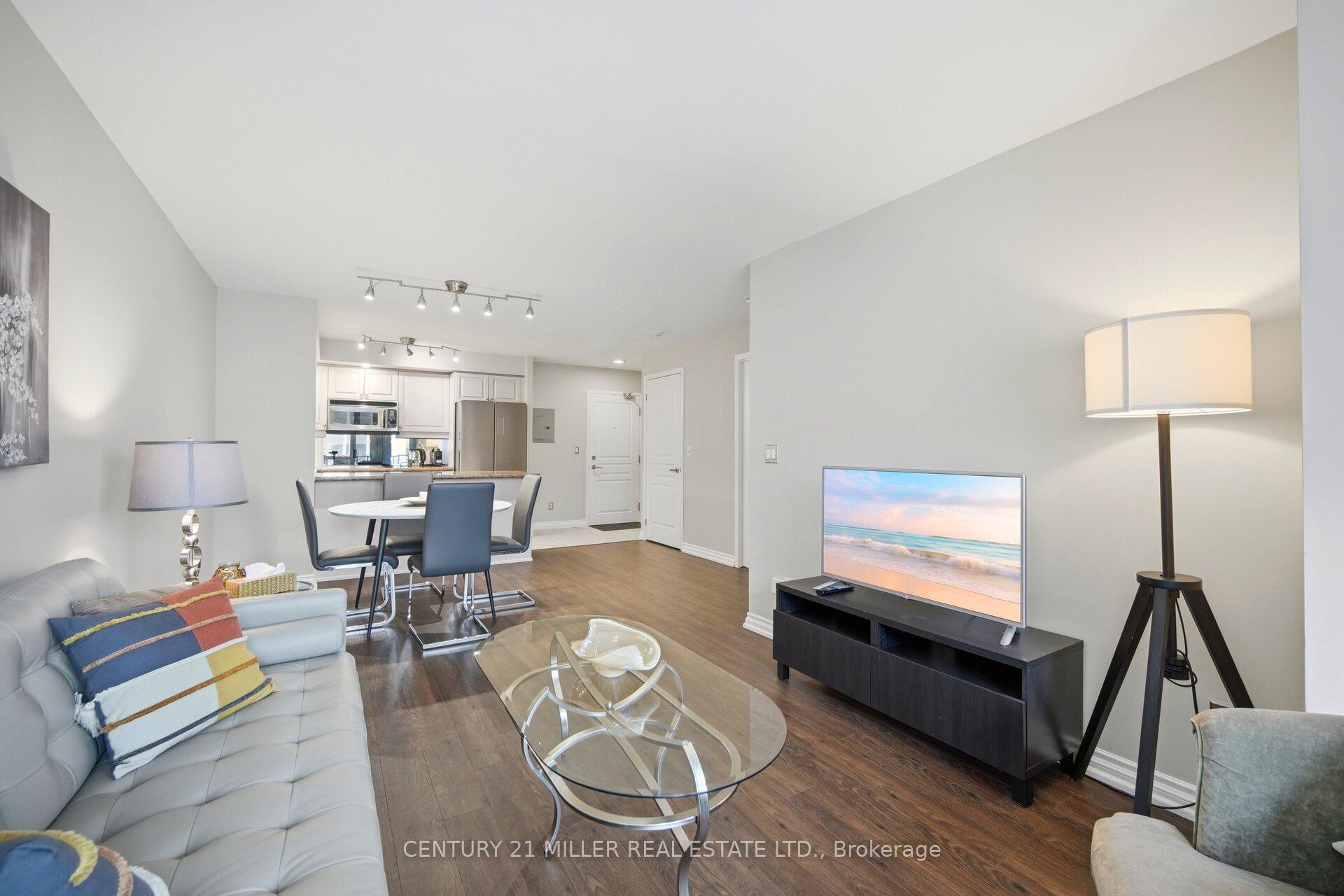 Photo 17 of Unit 12, 140 Simcoe Street, Toronto, Waterfront Communities — HOMEH