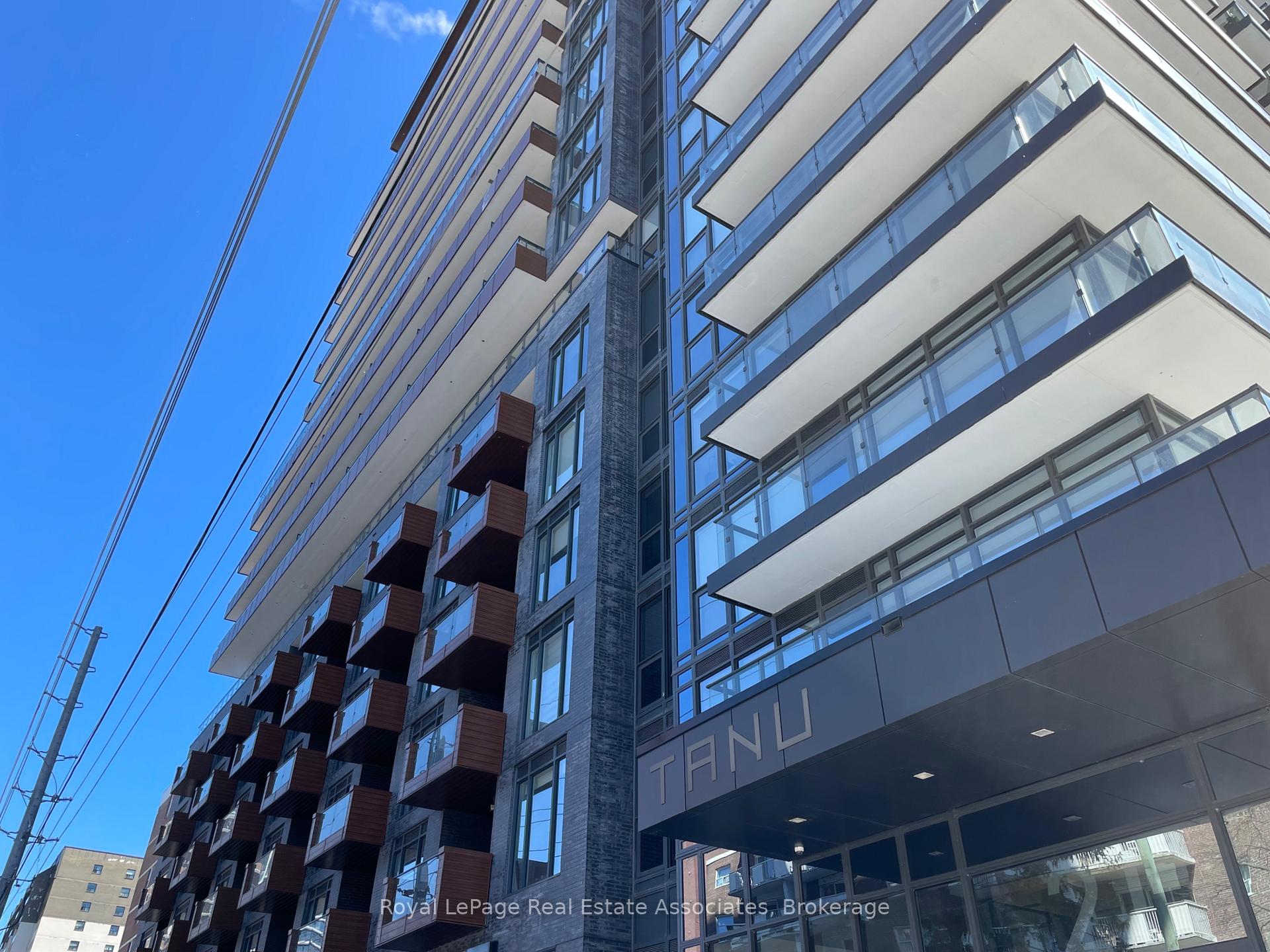 Photo 1 of Unit 917, 21 Park Street E, Mississauga, Port Credit — HOMEH