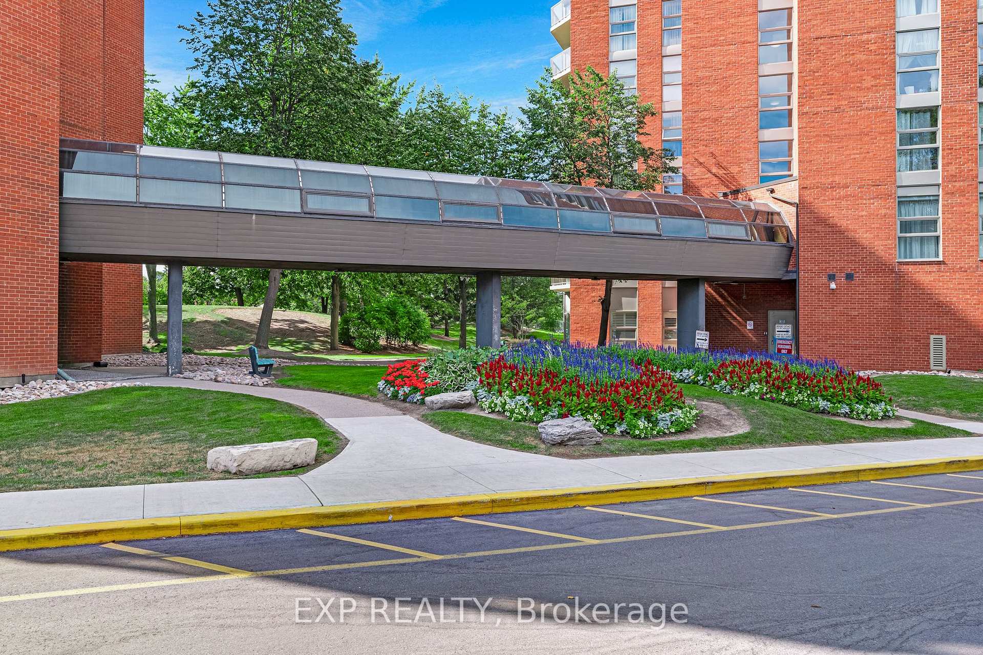 Photo 31 of Unit 1108, 10 Dean Park Road, Scarborough, Rouge — HOMEH
