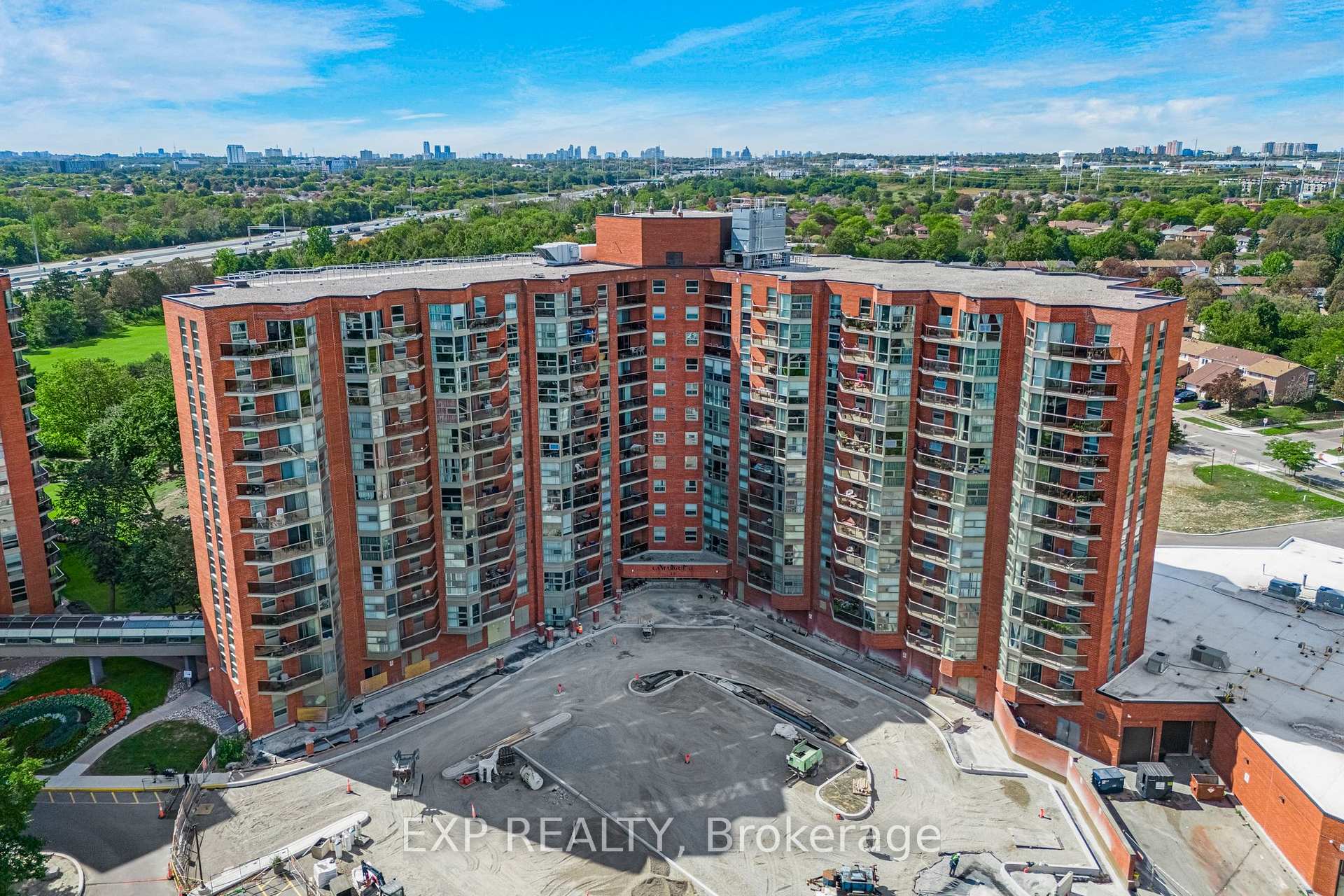 Photo 37 of Unit 1108, 10 Dean Park Road, Scarborough, Rouge — HOMEH