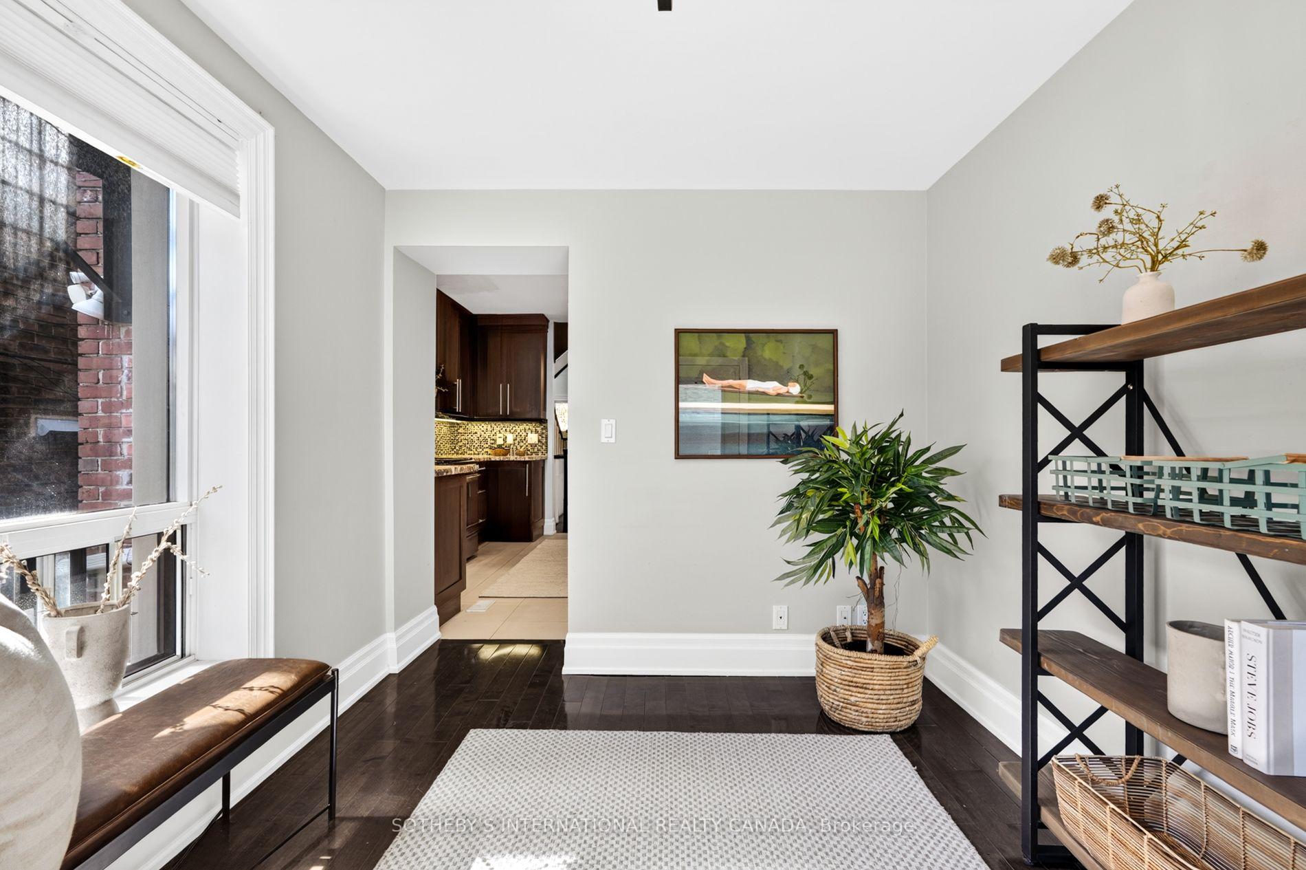 Photo 11 of 33 Beatrice Street, Toronto, Trinity-Bellwoods — HOMEH