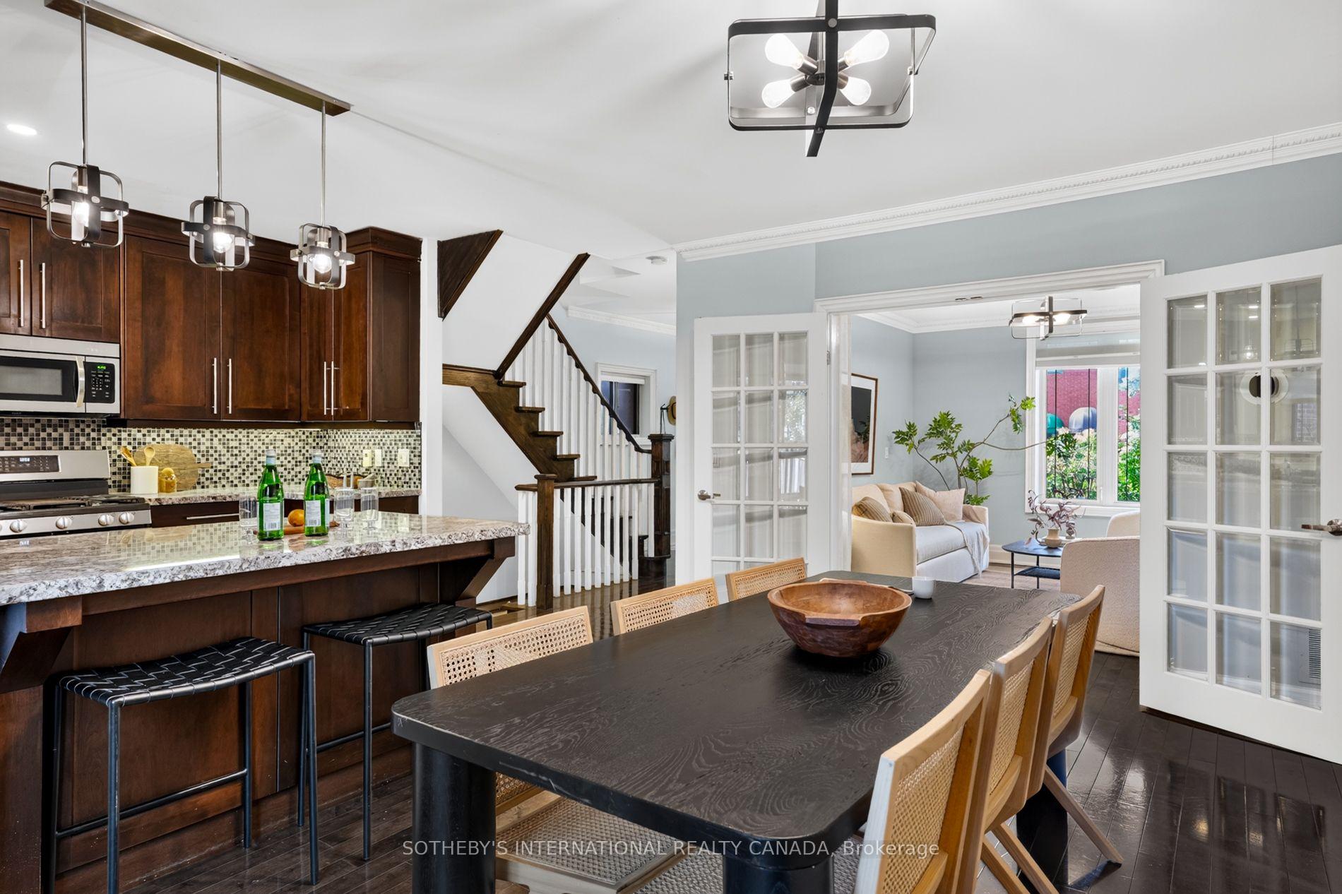 Photo 12 of 33 Beatrice Street, Toronto, Trinity-Bellwoods — HOMEH