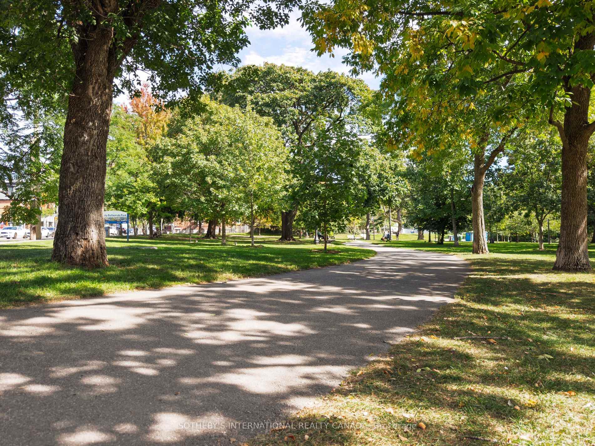 Photo 49 of 33 Beatrice Street, Toronto, Trinity-Bellwoods — HOMEH