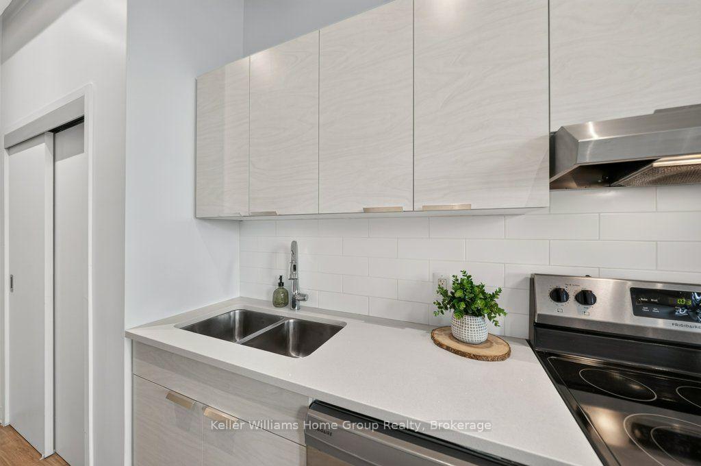 Photo 11 of Unit 304, 120 Huron Street, Guelph, St. Patrick's Ward — HOMEH