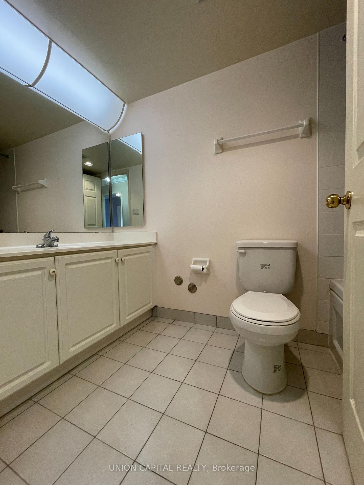 Photo 11 of Unit 515, 610 Bullock Drive, Markham, Bullock — HOMEH