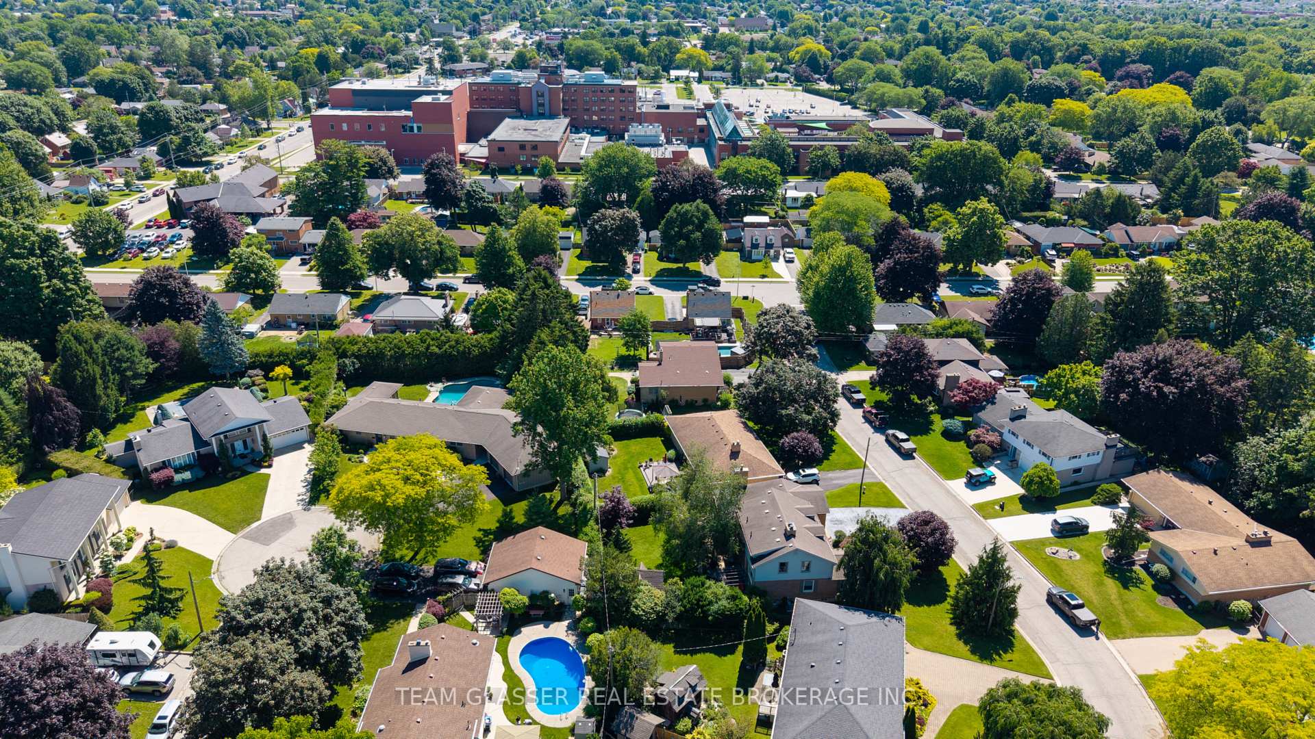 Photo 45 of 20 Parkview Drive, St. Thomas — HOMEH