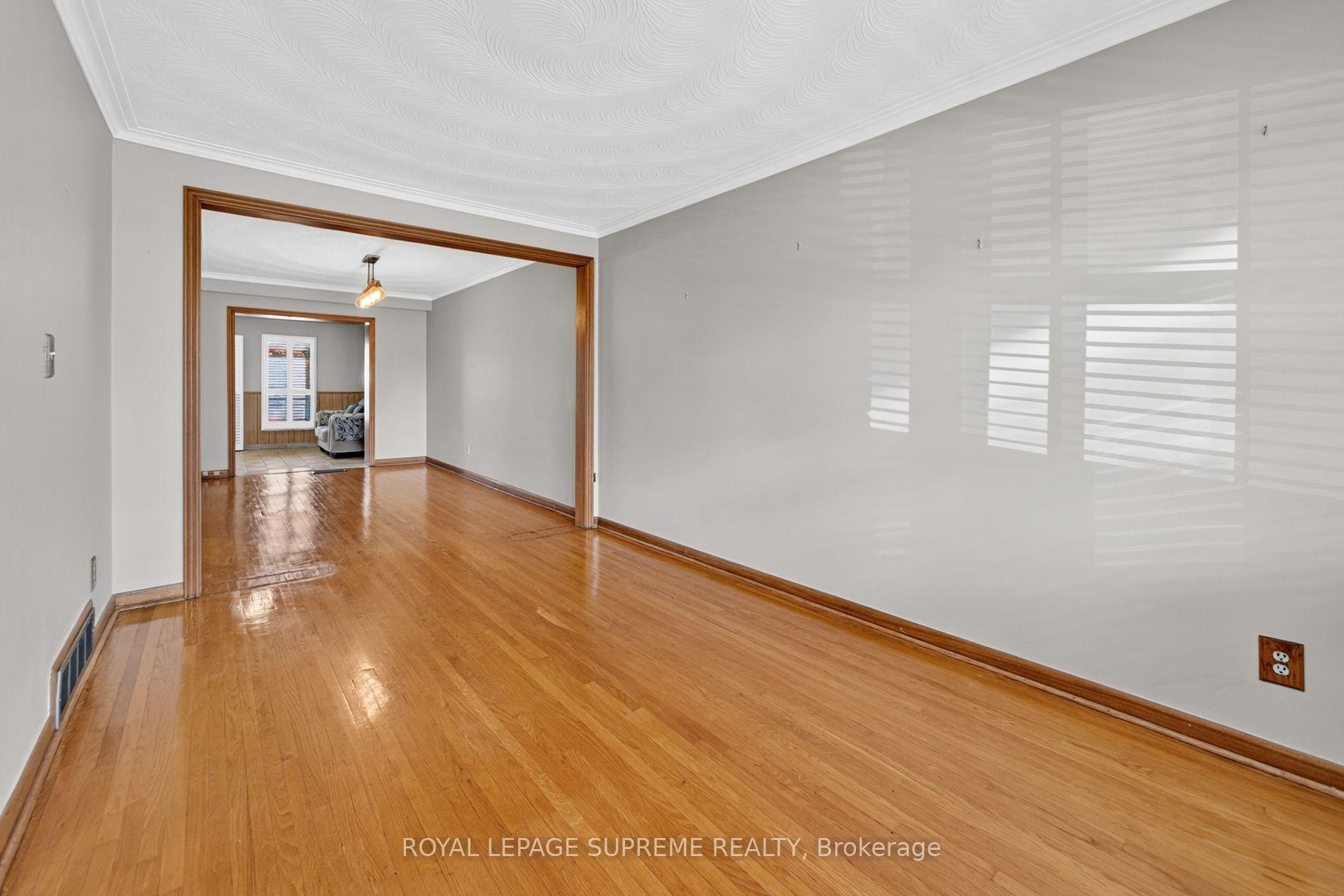 Photo 7 of 158 Aileen Avenue, Toronto, Keelesdale-Eglinton West — HOMEH