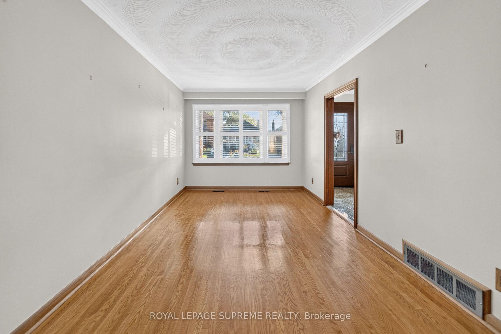 Photo 9 of 158 Aileen Avenue, Toronto, Keelesdale-Eglinton West — HOMEH