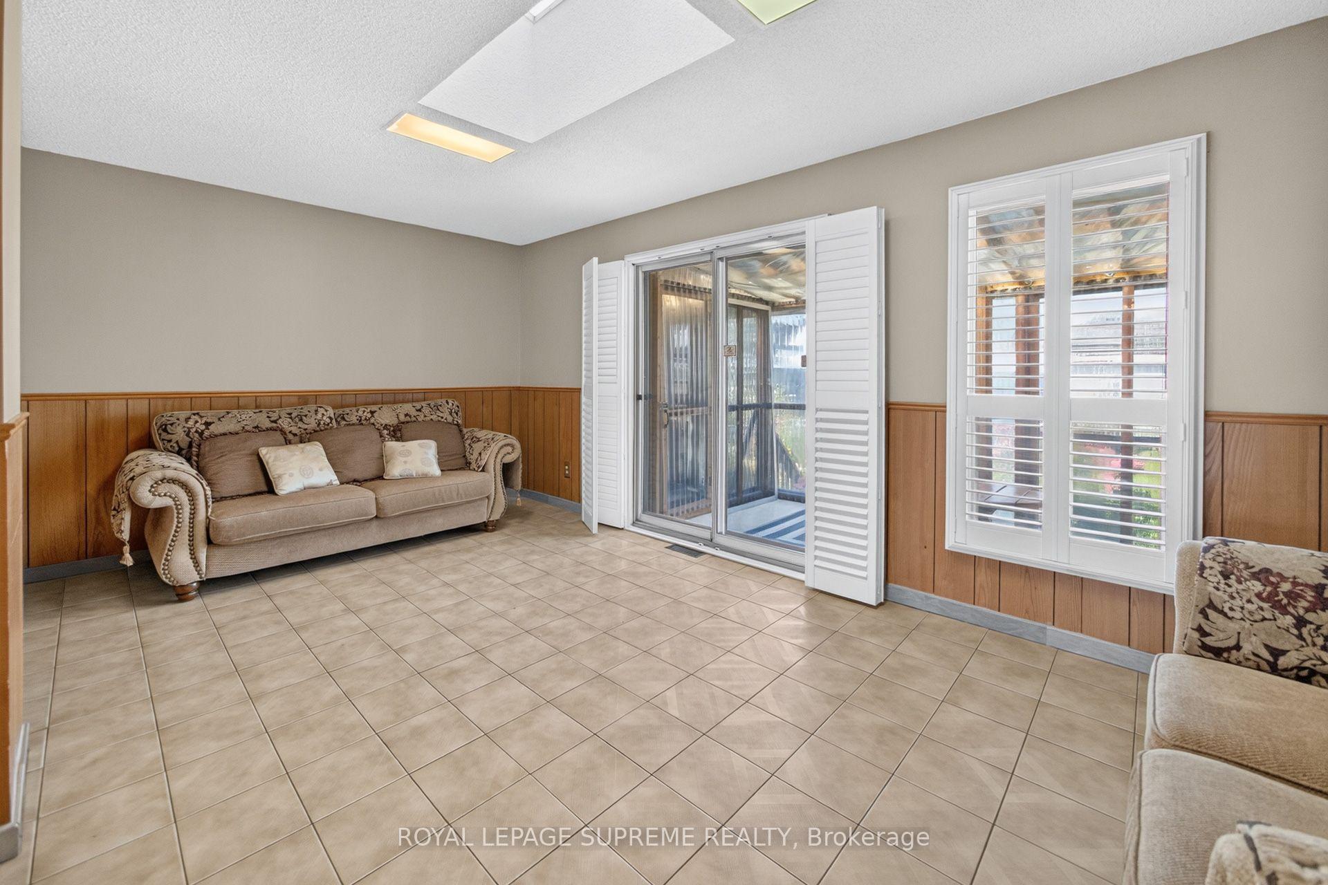 Photo 12 of 158 Aileen Avenue, Toronto, Keelesdale-Eglinton West — HOMEH