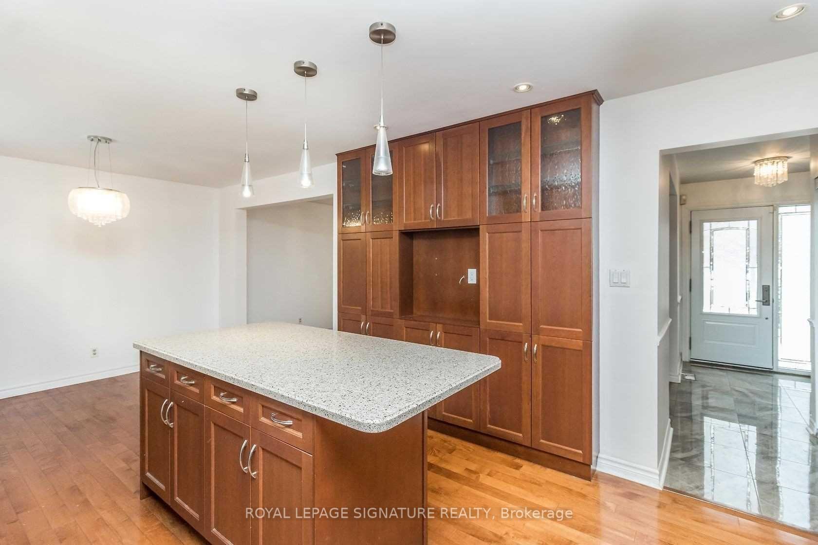 Photo 8 of Unit Upper, 19 Starlake Drive, Scarborough, Morningside — HOMEH