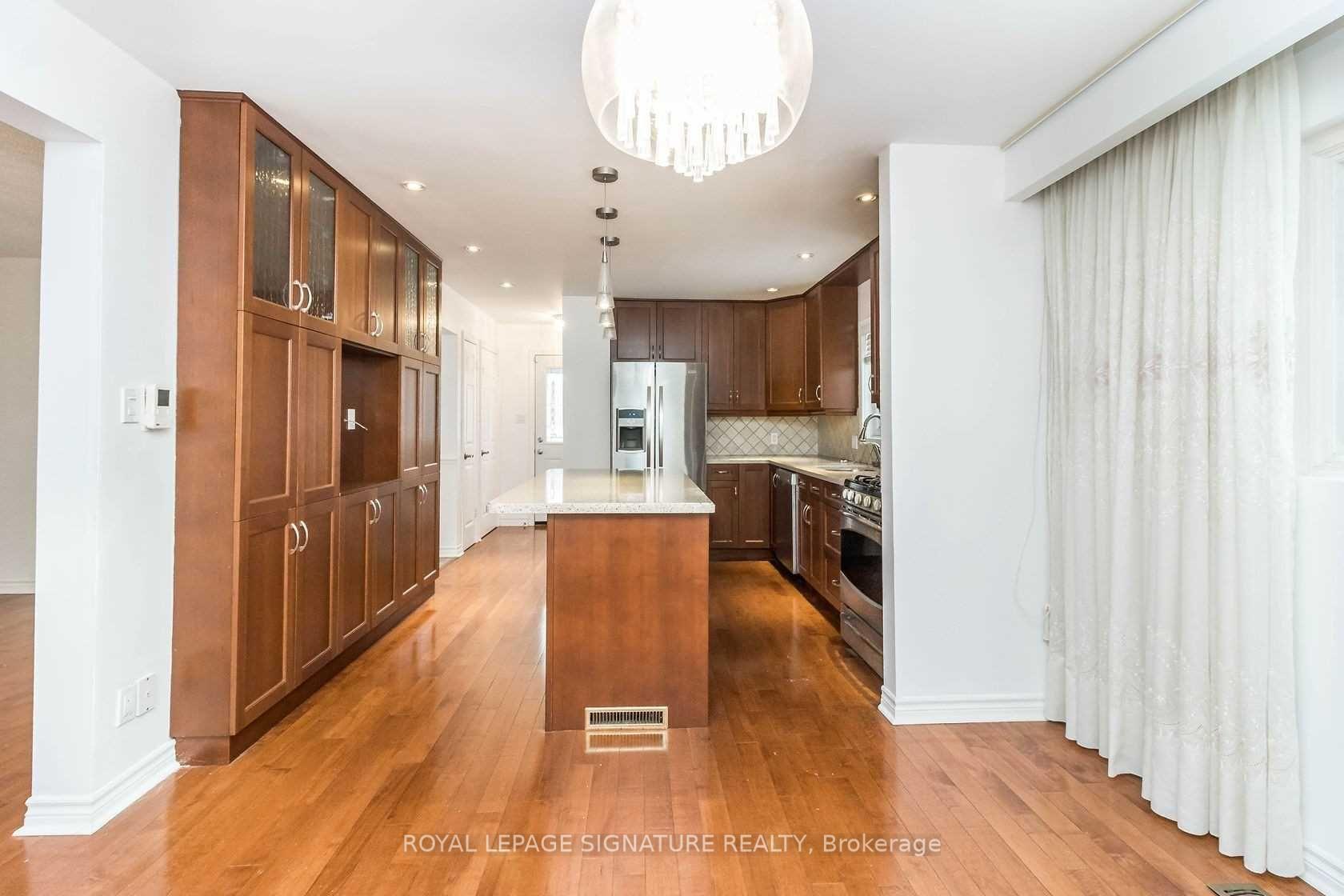 Photo 10 of Unit Upper, 19 Starlake Drive, Scarborough, Morningside — HOMEH