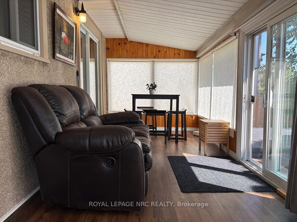 Photo 10 of 11 Rebecca Street, St. Catharines, Ridley — HOMEH