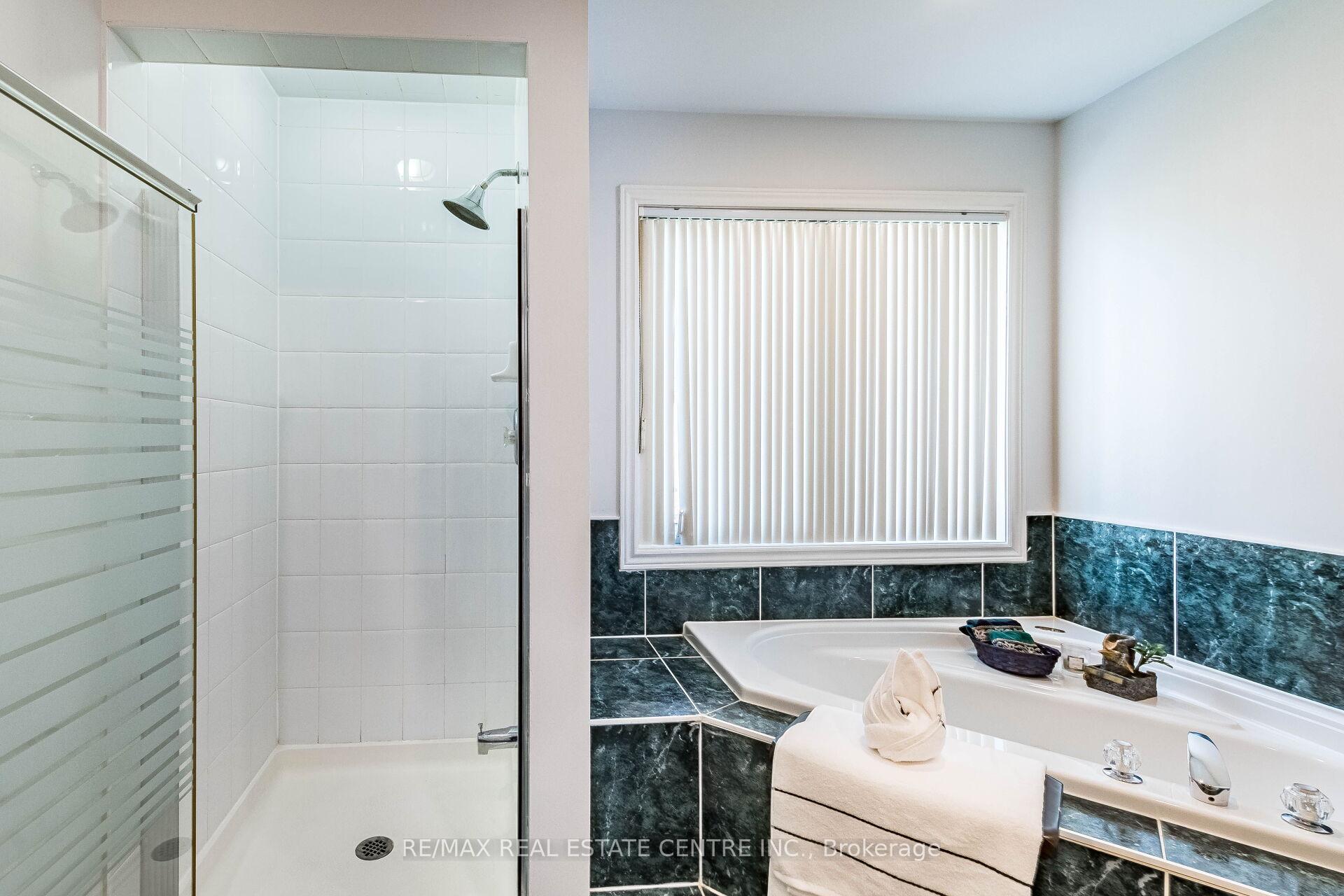 Photo 19 of 5343 Russell View Road, Mississauga, Central Erin Mills — HOMEH