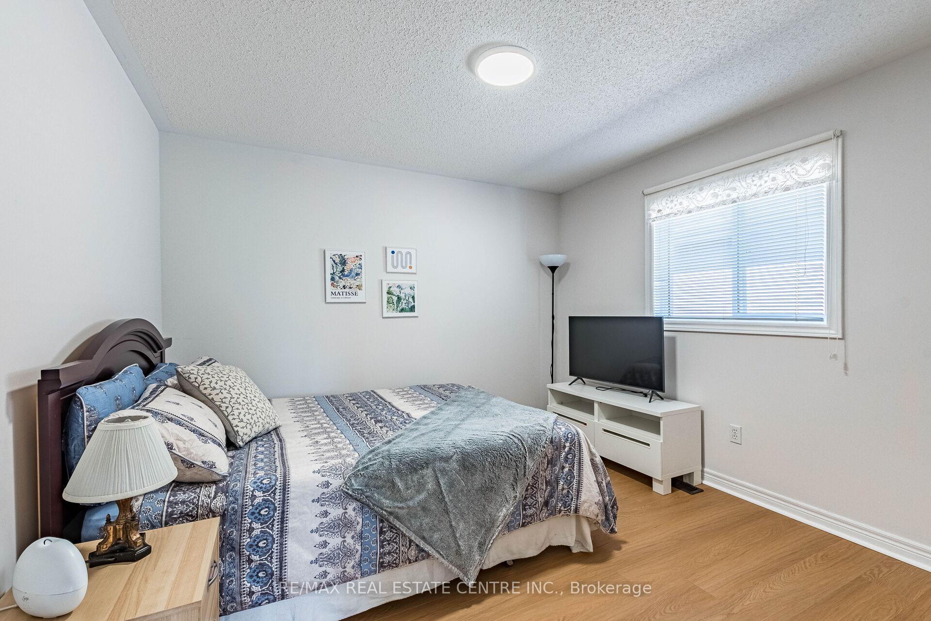 Photo 22 of 5343 Russell View Road, Mississauga, Central Erin Mills — HOMEH