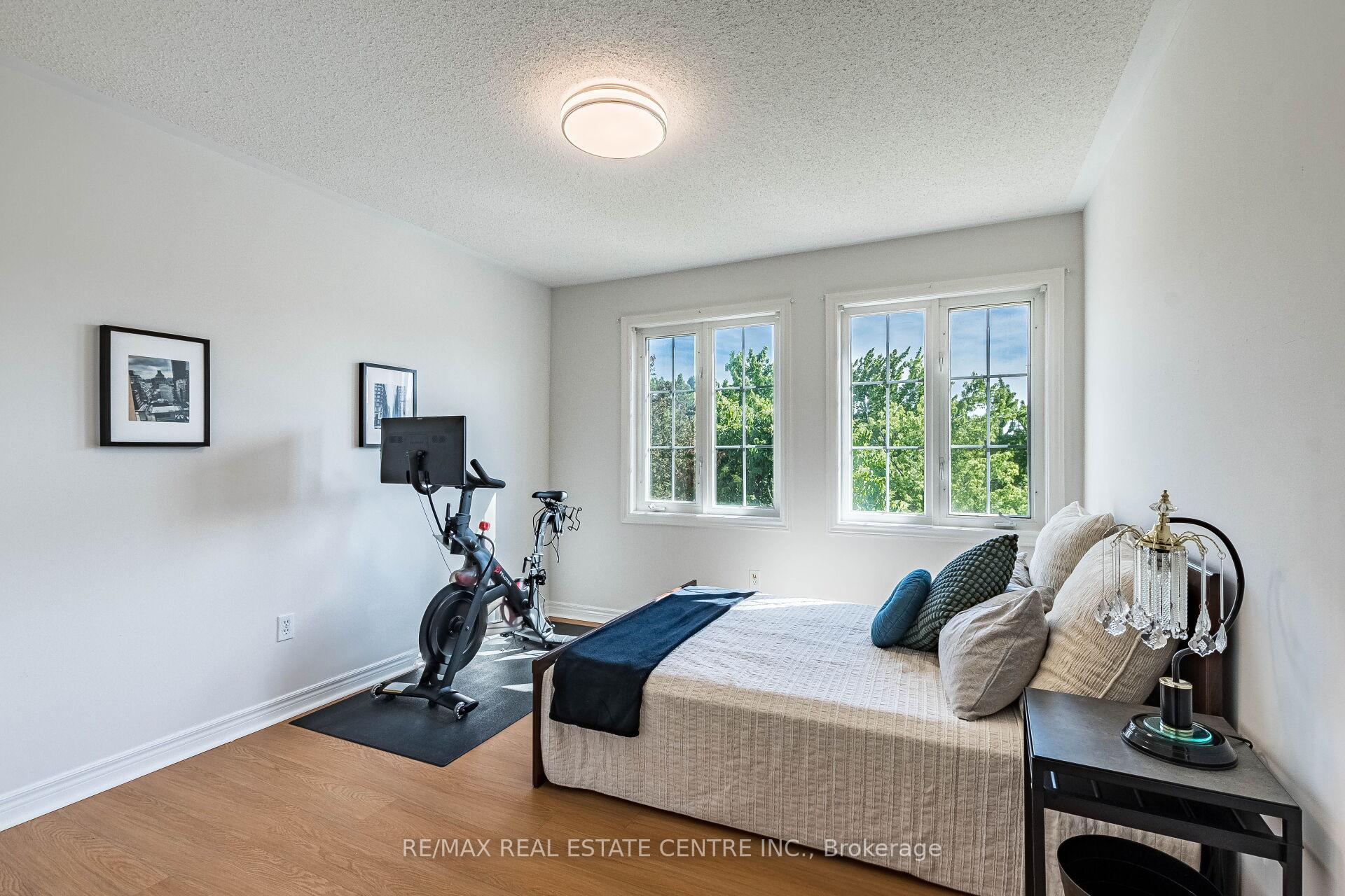 Photo 23 of 5343 Russell View Road, Mississauga, Central Erin Mills — HOMEH