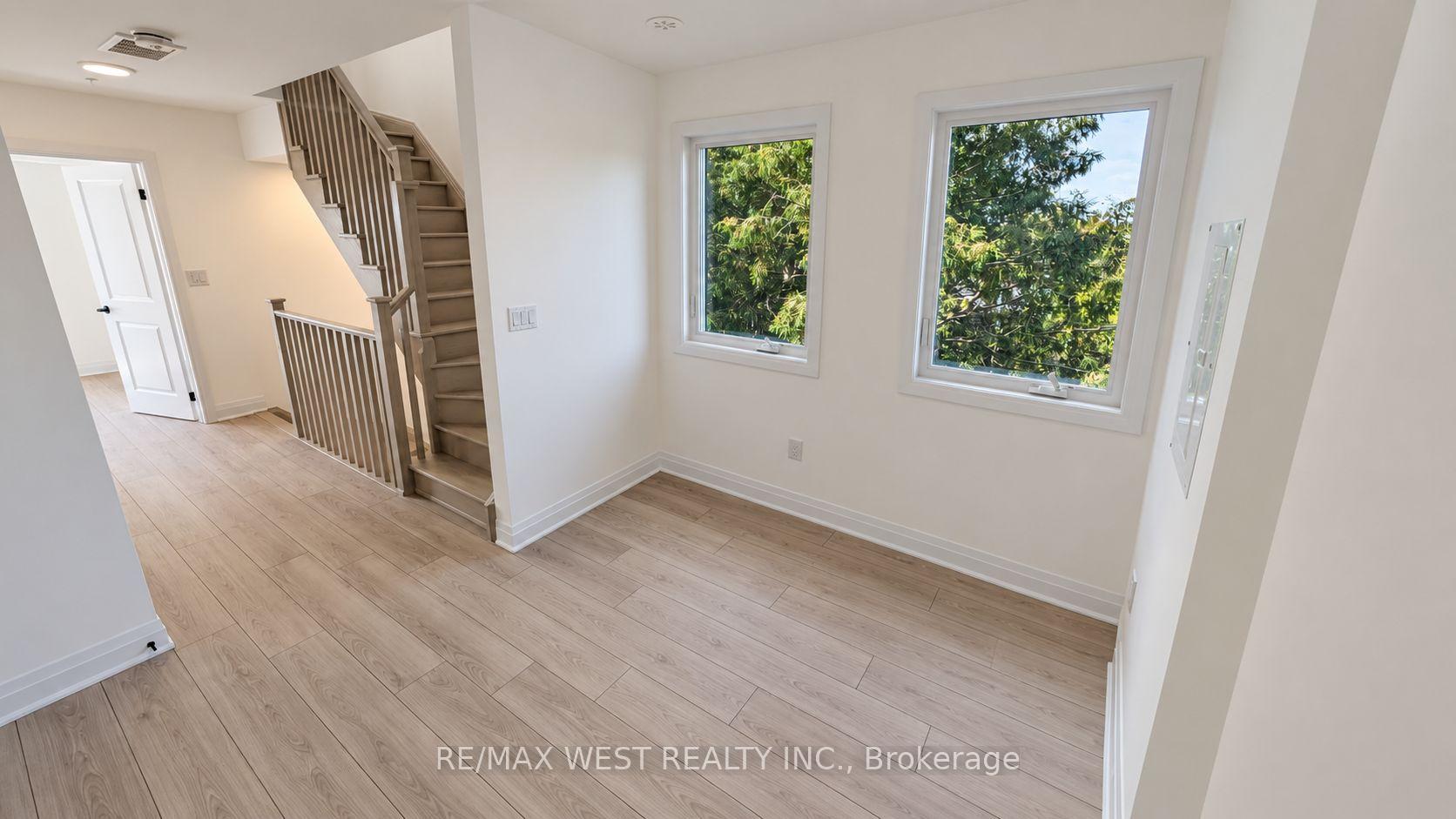 Photo 9 of Unit 7, 521 Big Bay Point Road, Barrie, Painswick South — HOMEH