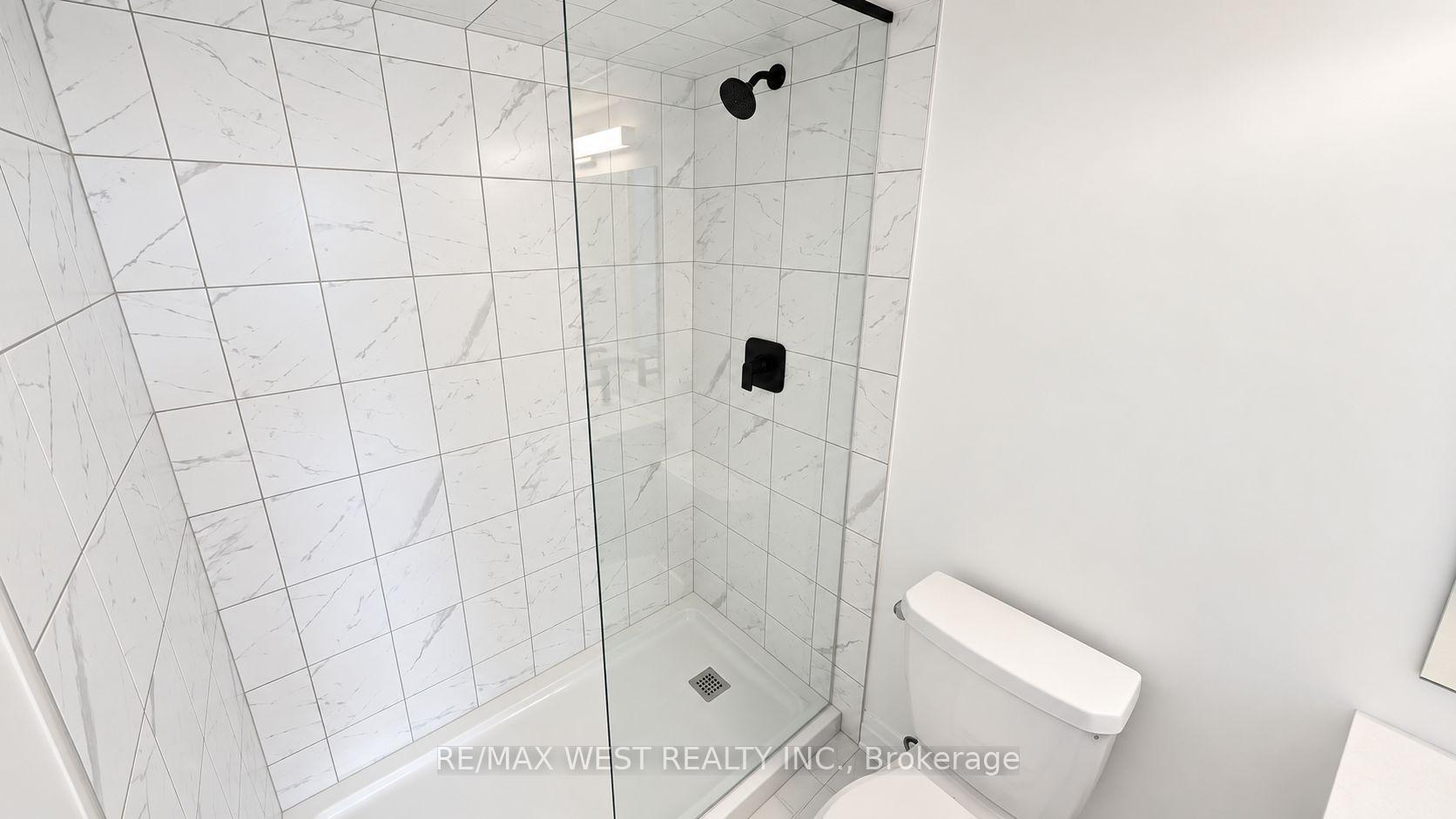 Photo 13 of Unit 7, 521 Big Bay Point Road, Barrie, Painswick South — HOMEH